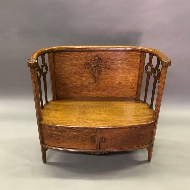 Antique Carved Tiger Oak Entryway Settle Storage Bench at 1stDibs