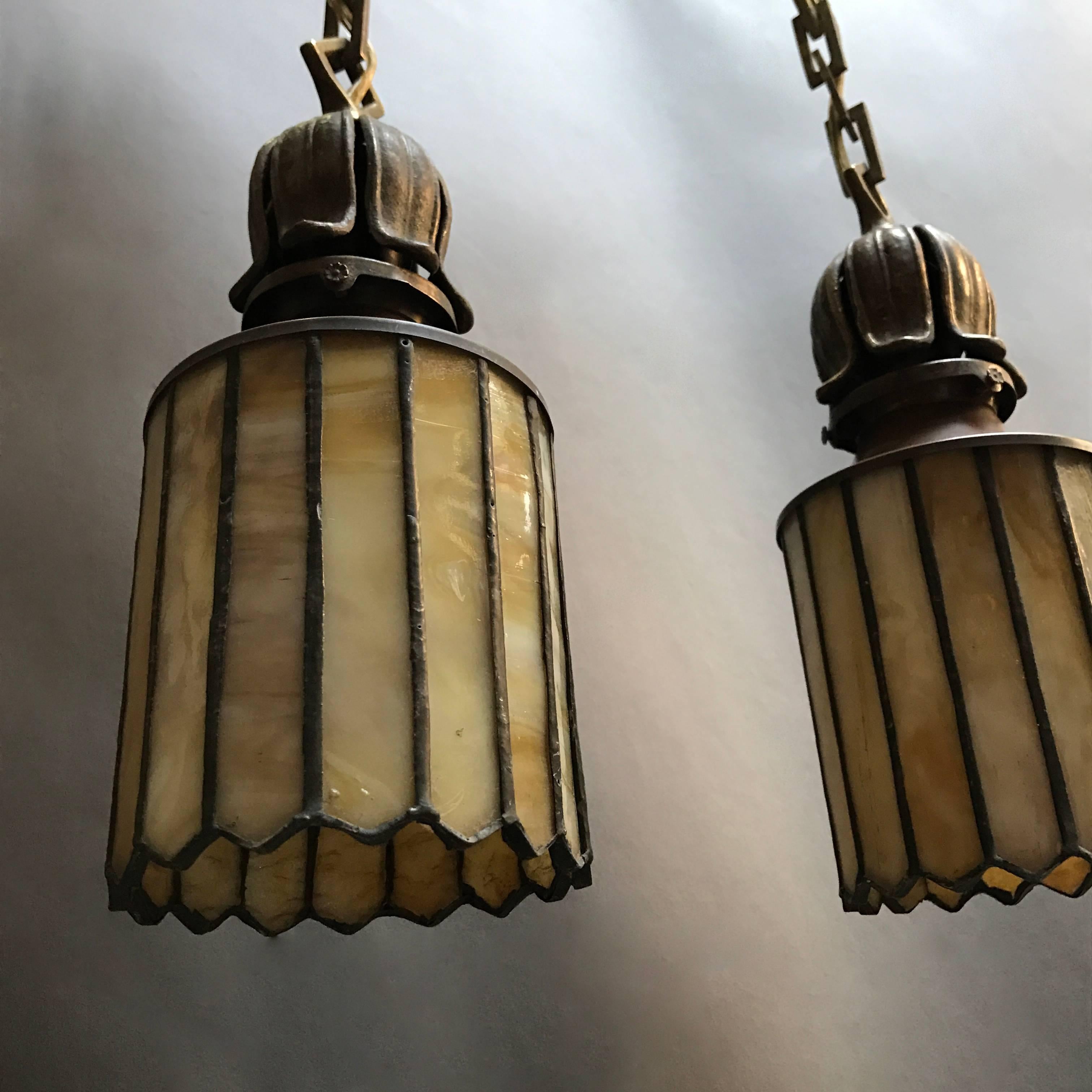 arts and crafts pendant lights