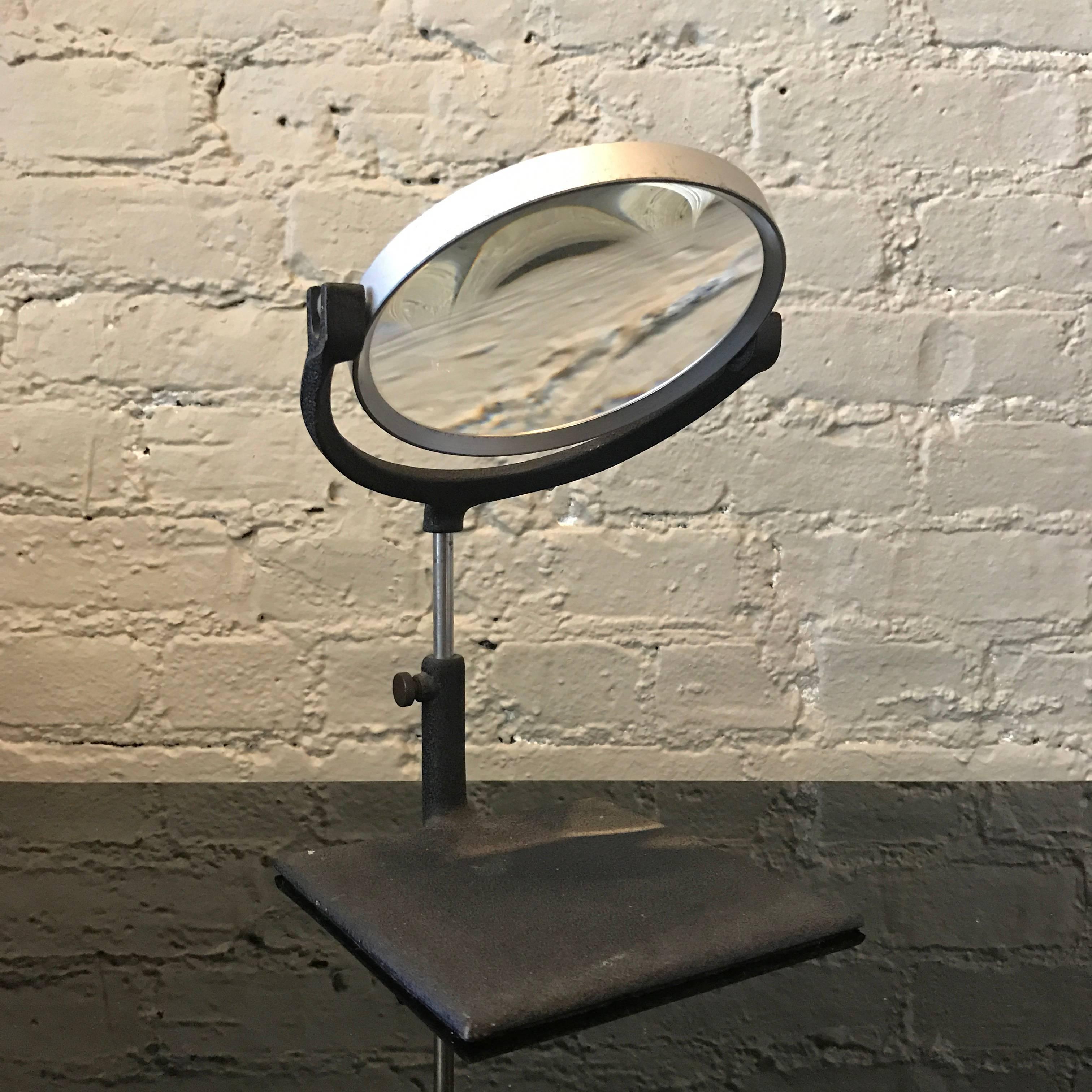 industrial magnifying glass with light
