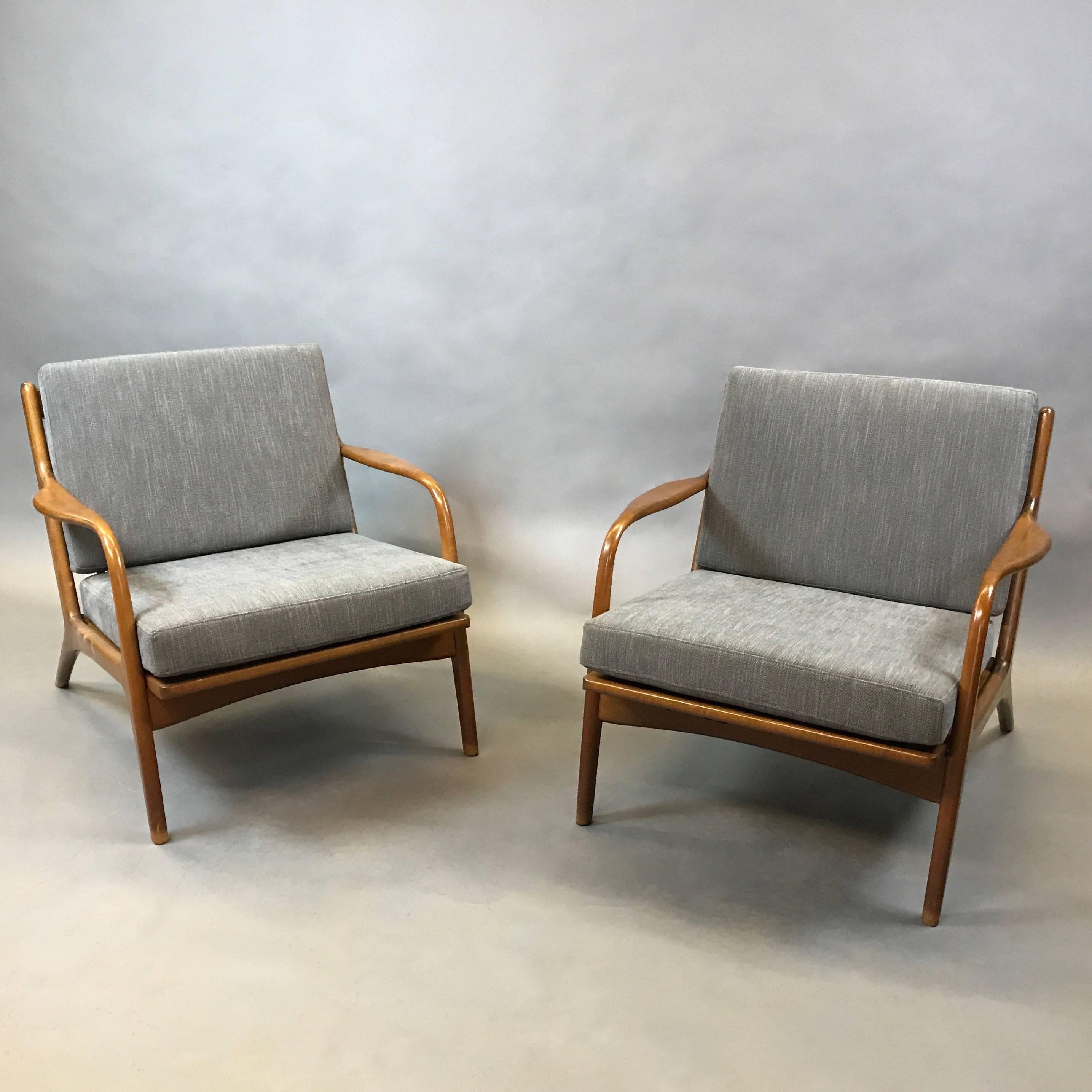 Mid-Century Modern Pair of Adrian Pearsall for Craft Associate Maple Lounge Chairs Model 2315-c