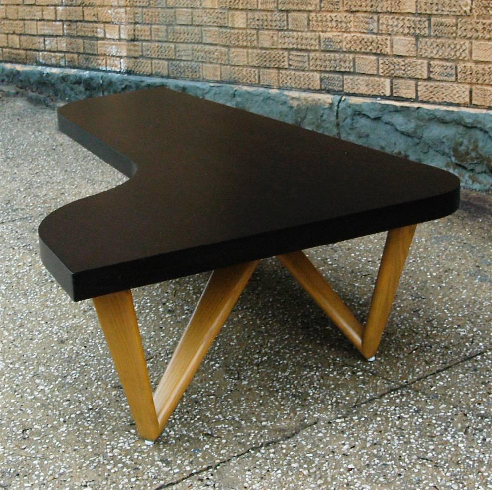 Lacquered Mid-Century Modern Ebonized Boomerang Coffee Table