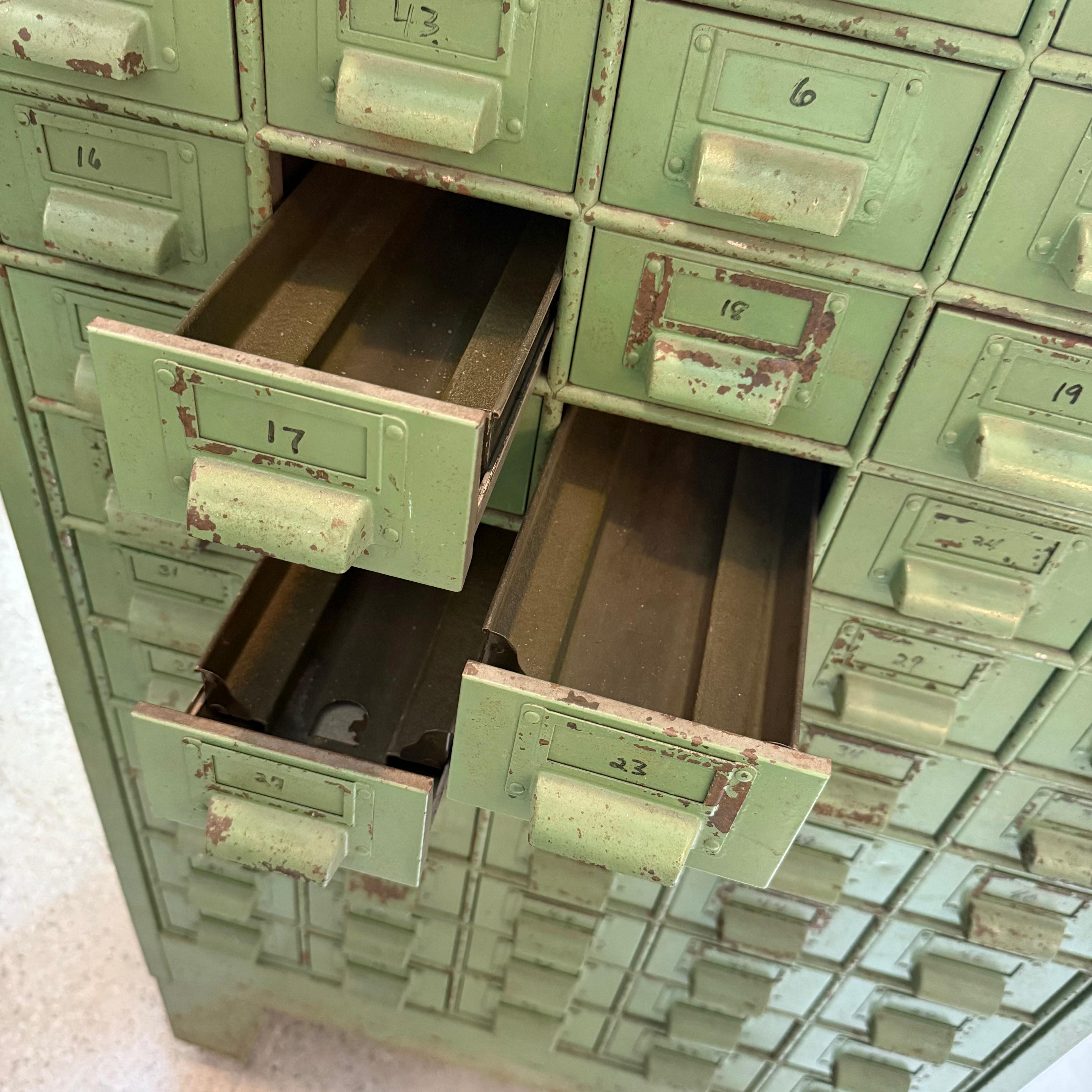 Industrial Rustic Painted Steel Multi-Drawer Tool Cabinet In Good Condition For Sale In Brooklyn, NY