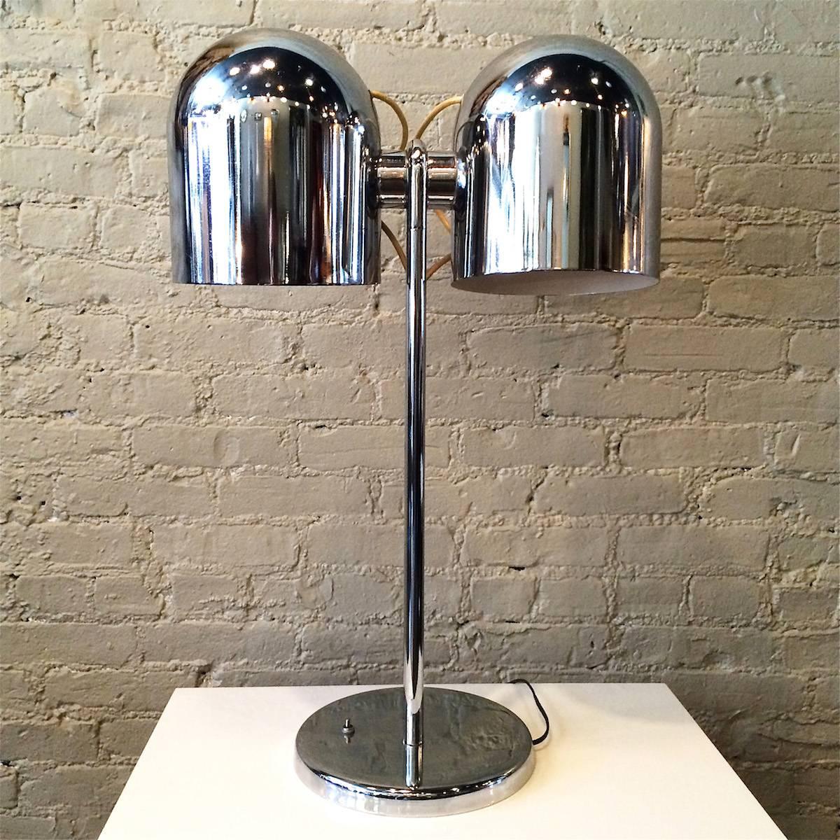 1970s, Mid-Century Modern, chrome, desk lamp with two large articulating heads by Sonneman Lighting Company

28