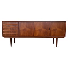 Sideboard im skandinavischen Modern-Stil aus Teakholz von Erling Torvits für Knud Nielsen
