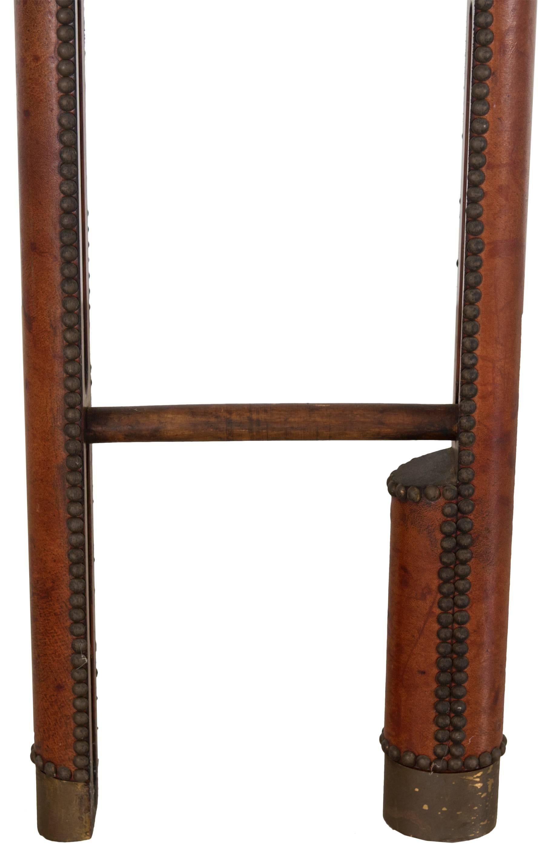 Rare English Folding Library Ladder In Excellent Condition In New Haven, CT