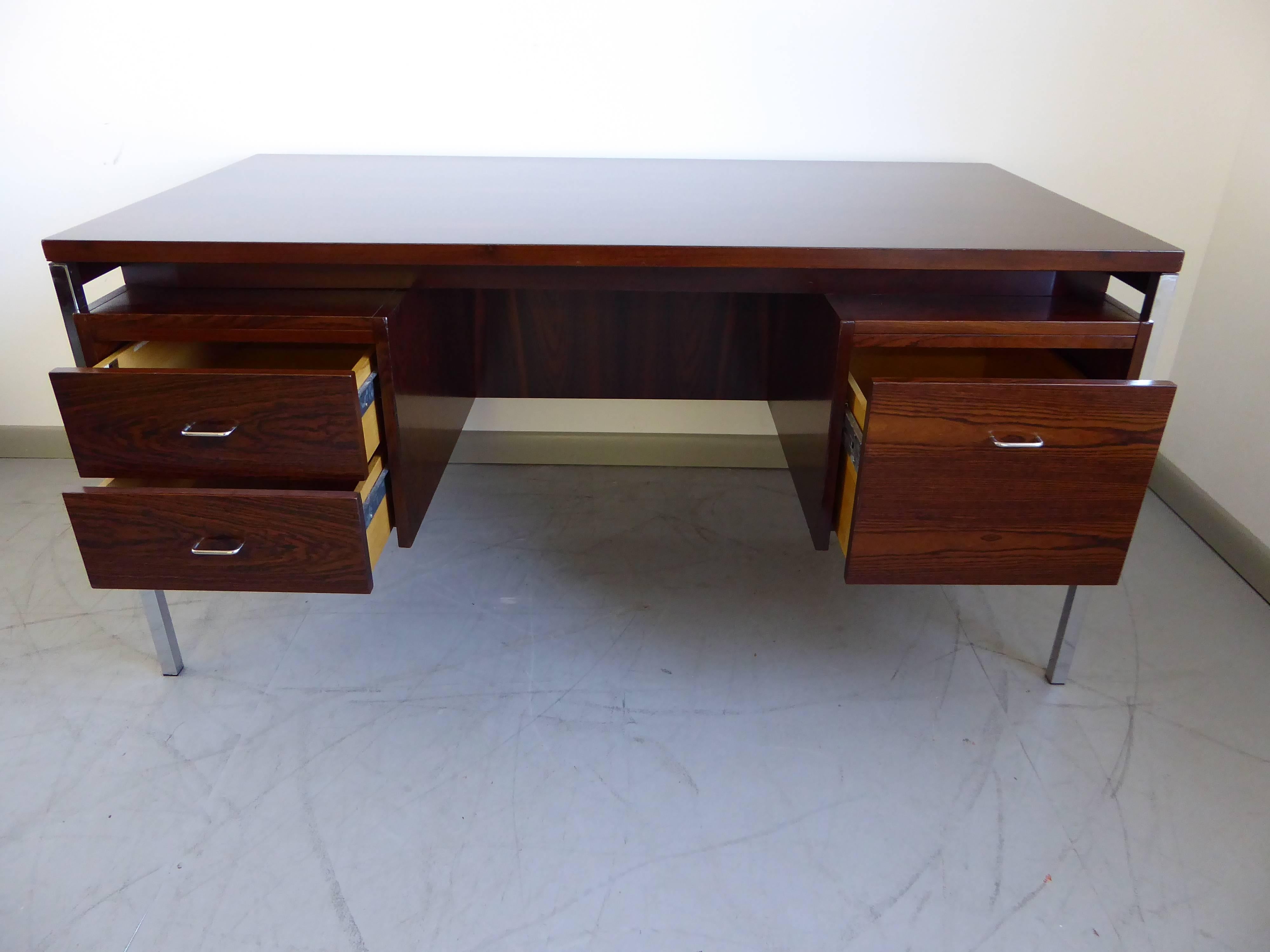 Rare Brazilian Rosewood and Steel Desk by Moveis Cimo, 1960s 4