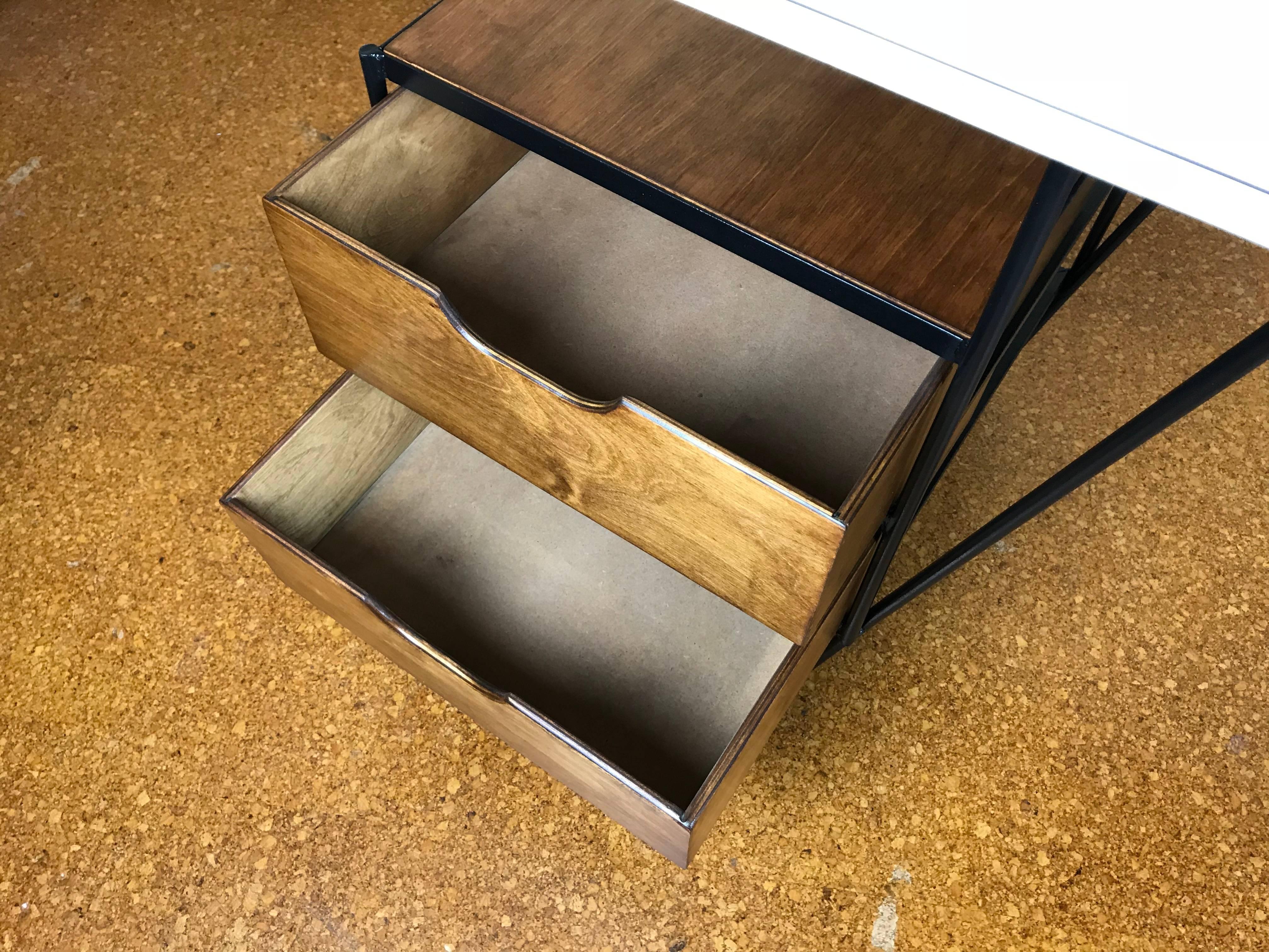 1950s Floating Desk by D.R. Bates & Jackson Gregory Jr. for Vista of California In Good Condition In Southampton, NJ
