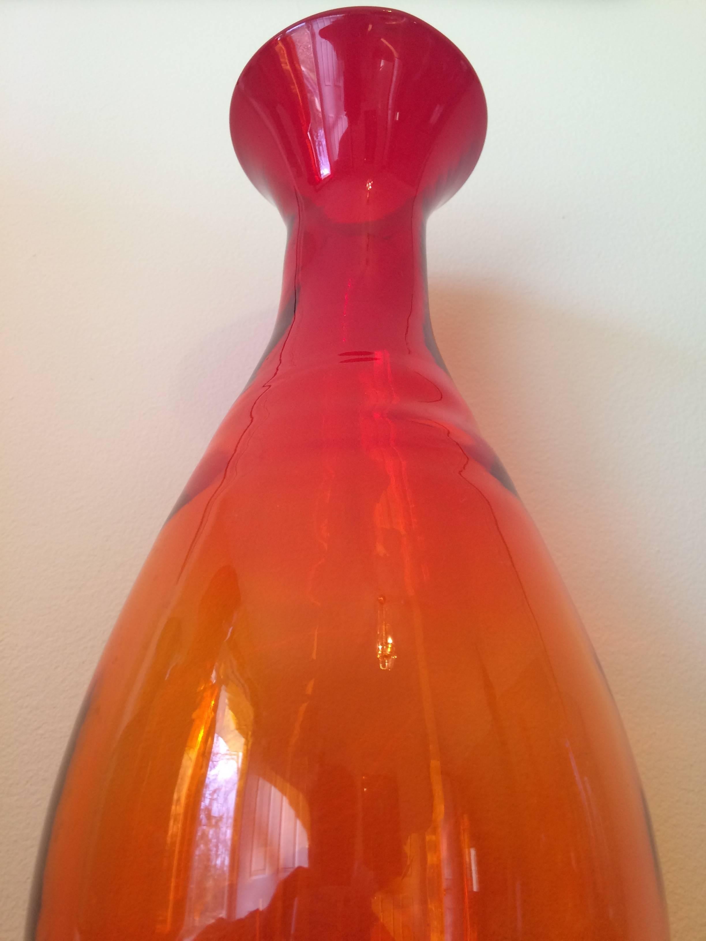 An original Blenko glass flower vase, circa 1960.