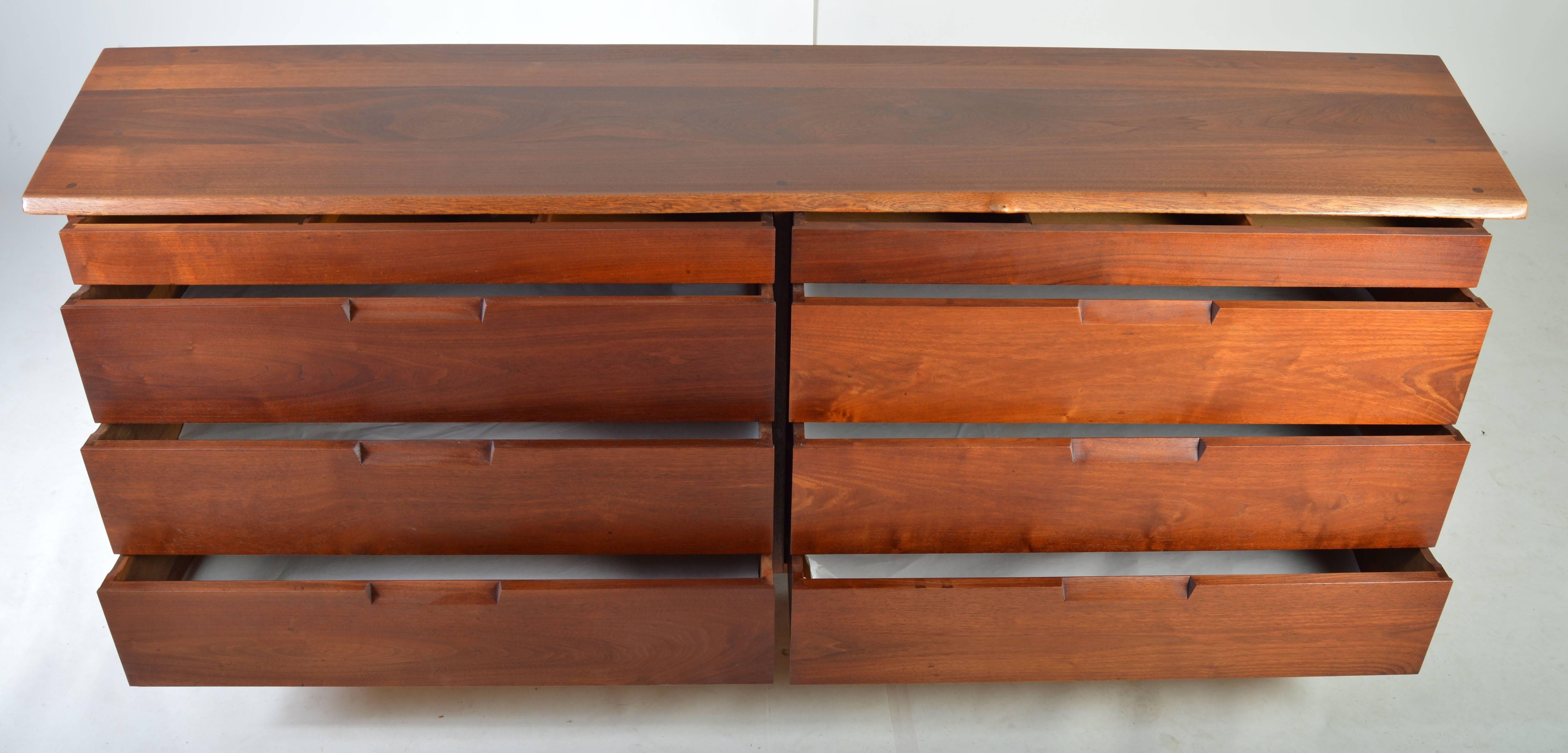 Mid-Century Modern Mid-Century George Nakashima Eight-Drawer Chest of Drawers-Dresser in Walnut