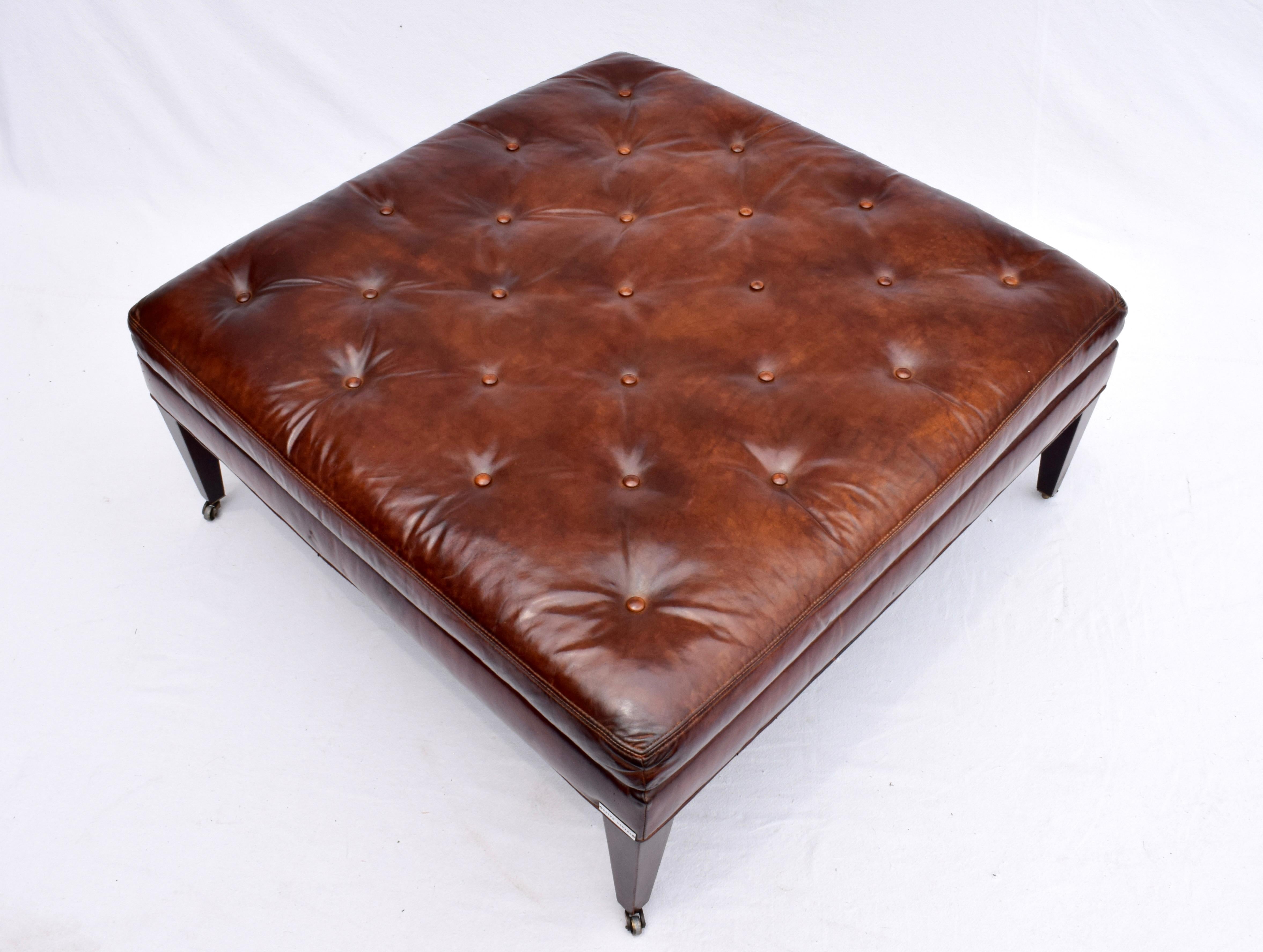 Americano Pouf da cocktail in pelle di Ralph Lauren con rotelle in ottone in vendita