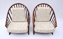 Dänische Lounge-Sessel im Modern-Stil, 1960er Jahre, mit spindelförmiger Rückenlehne im Stil von Hans Wegner