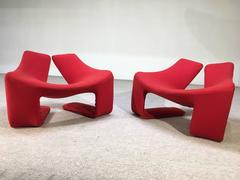 Pair of "Zen" Lounge Chairs by Kwok Hoi Chan for Steiner Paris