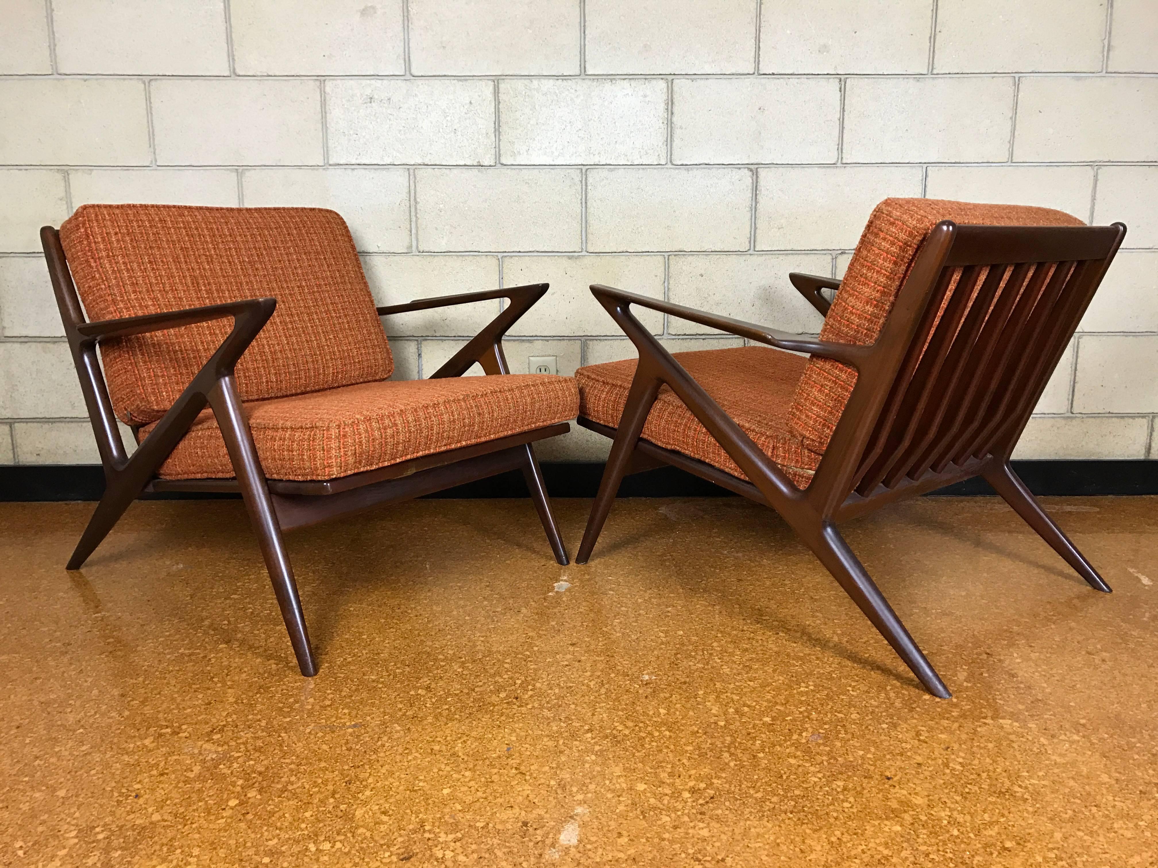 A classic and smart design by Poul Jensen. The Z chair is a standout amongst the Danish modern lounge chairs having stunning, sharp lines and a perfectly angled backrest. Own this pair today. 

(These can be disassembled for cheaper shipping if
