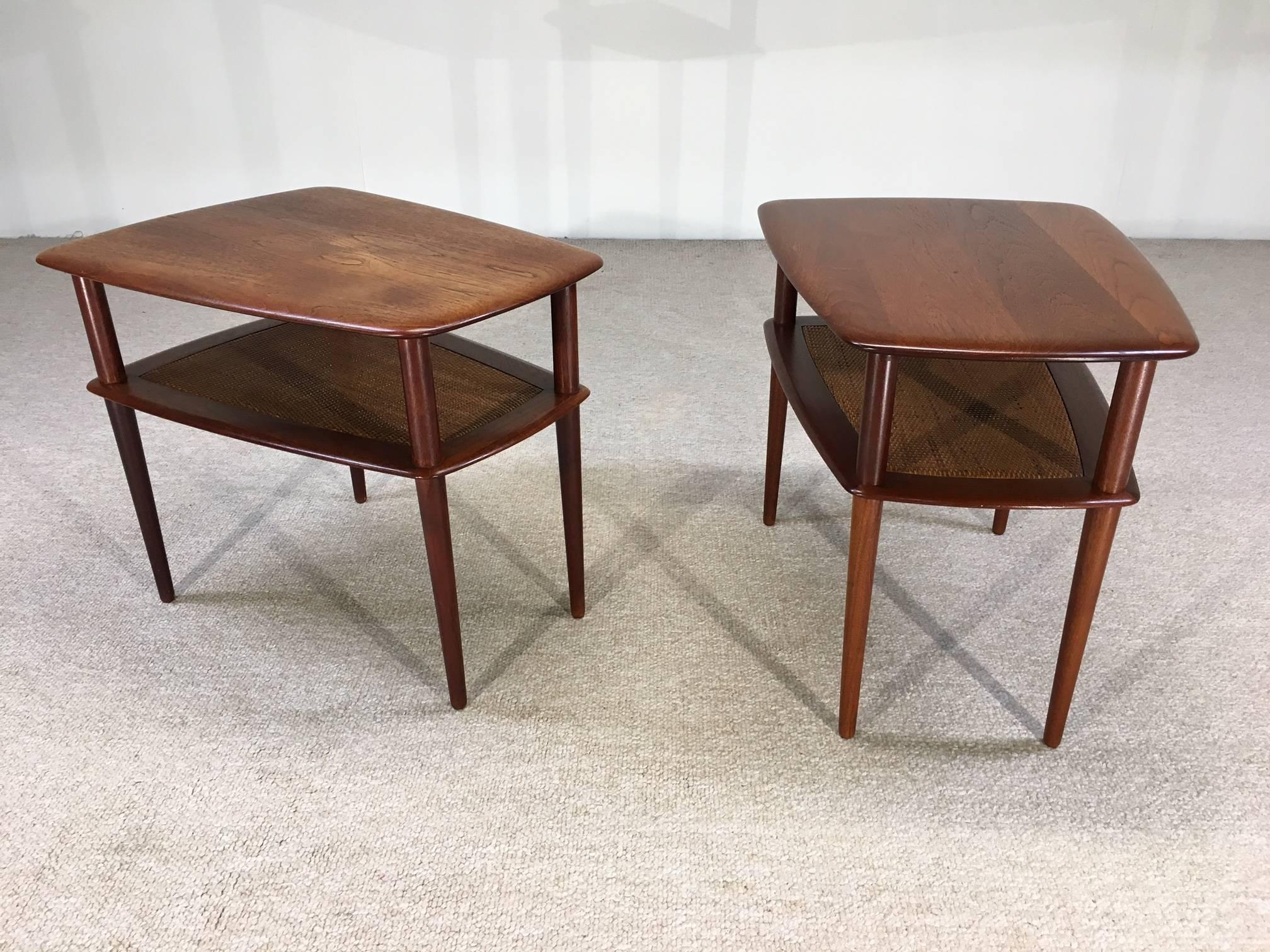 A beautiful three piece living room table set by Peter Hvidt and Orla Mølgaard Nielsen for Illums Bolighus and France & Sons.
We will separately sell the Minerva table and the side tables per buyers request. 

Minerva corner table dimensions