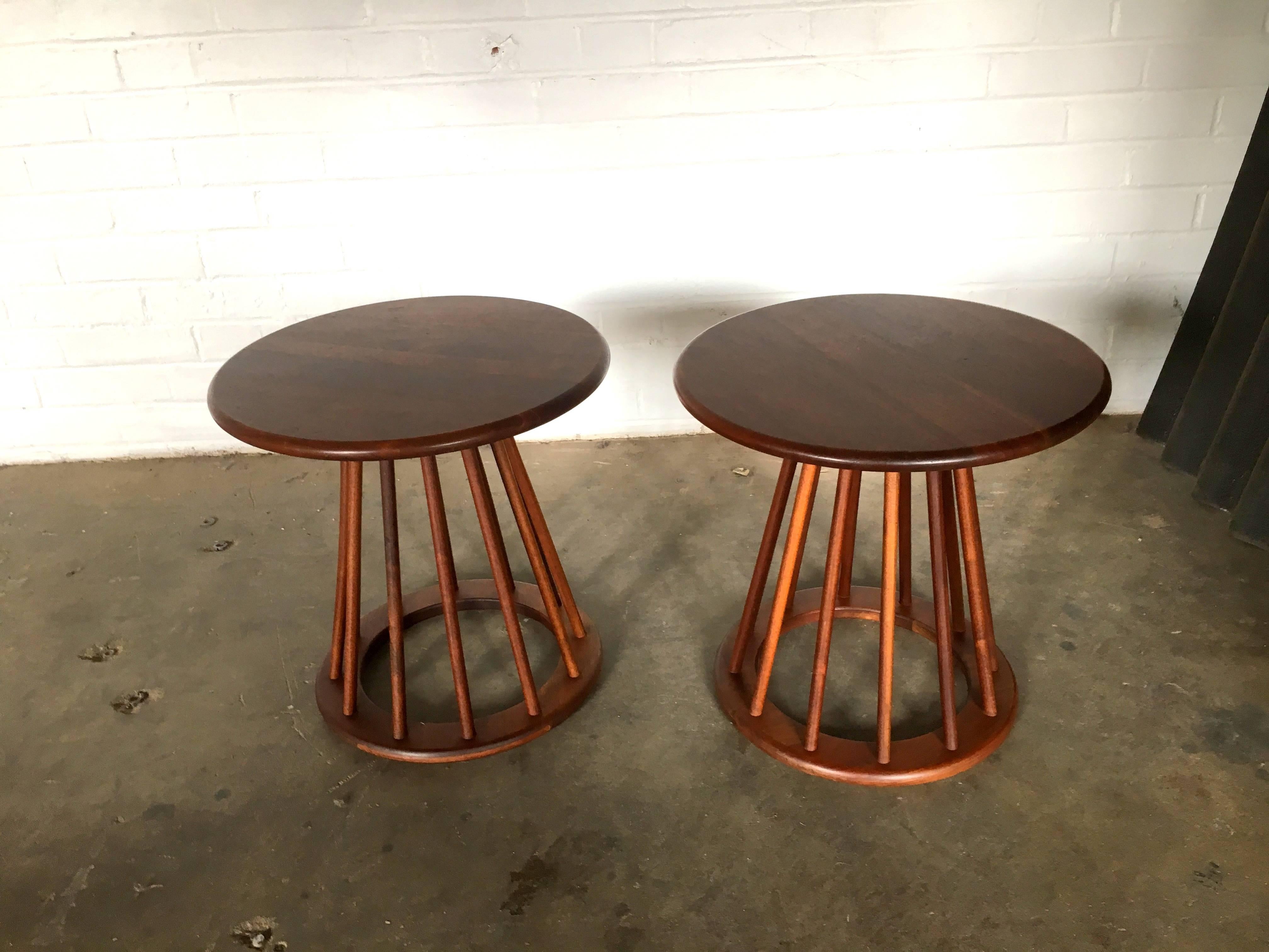 Mid-Century Modern Stunning Pair of Arthur Umanoff Spindle End Tables