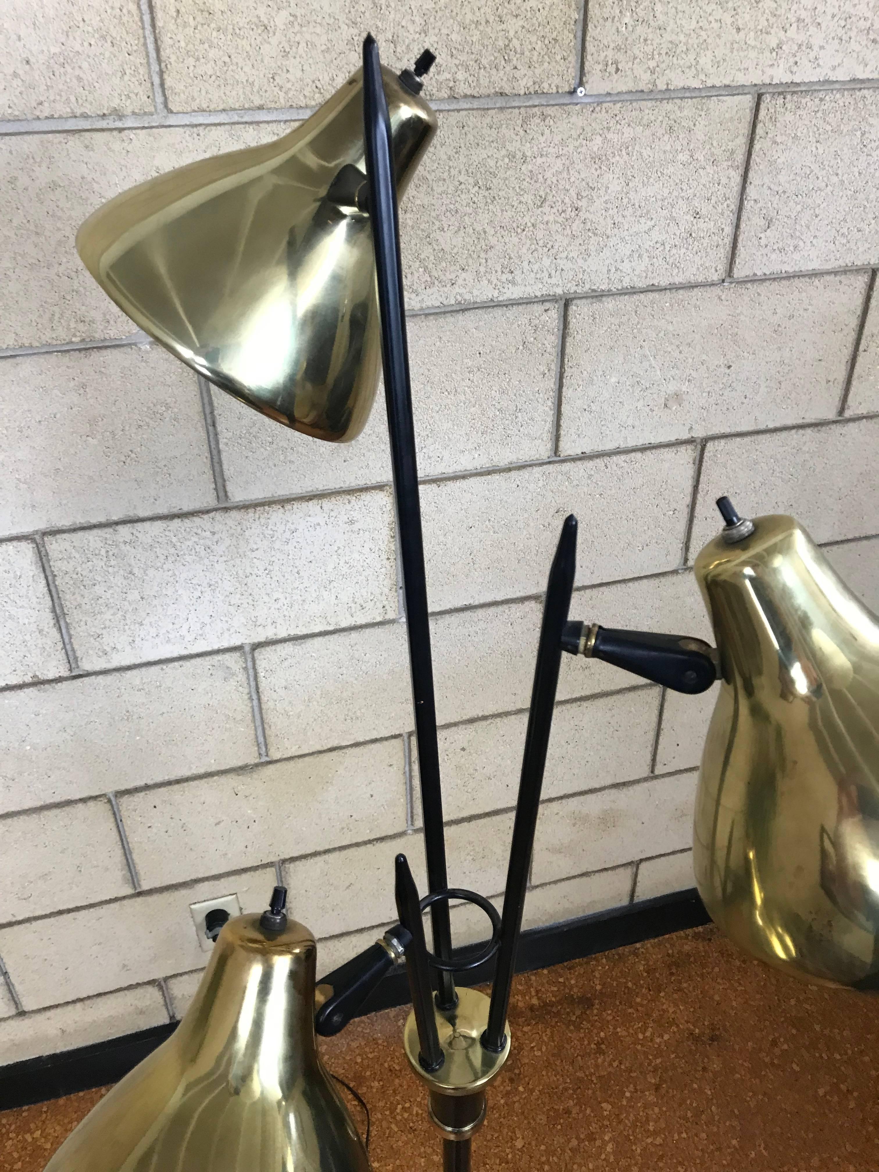 1950s Modernist Triennale Style Floor Lamp by Gerald Thurston for Lightolier In Good Condition In Southampton, NJ