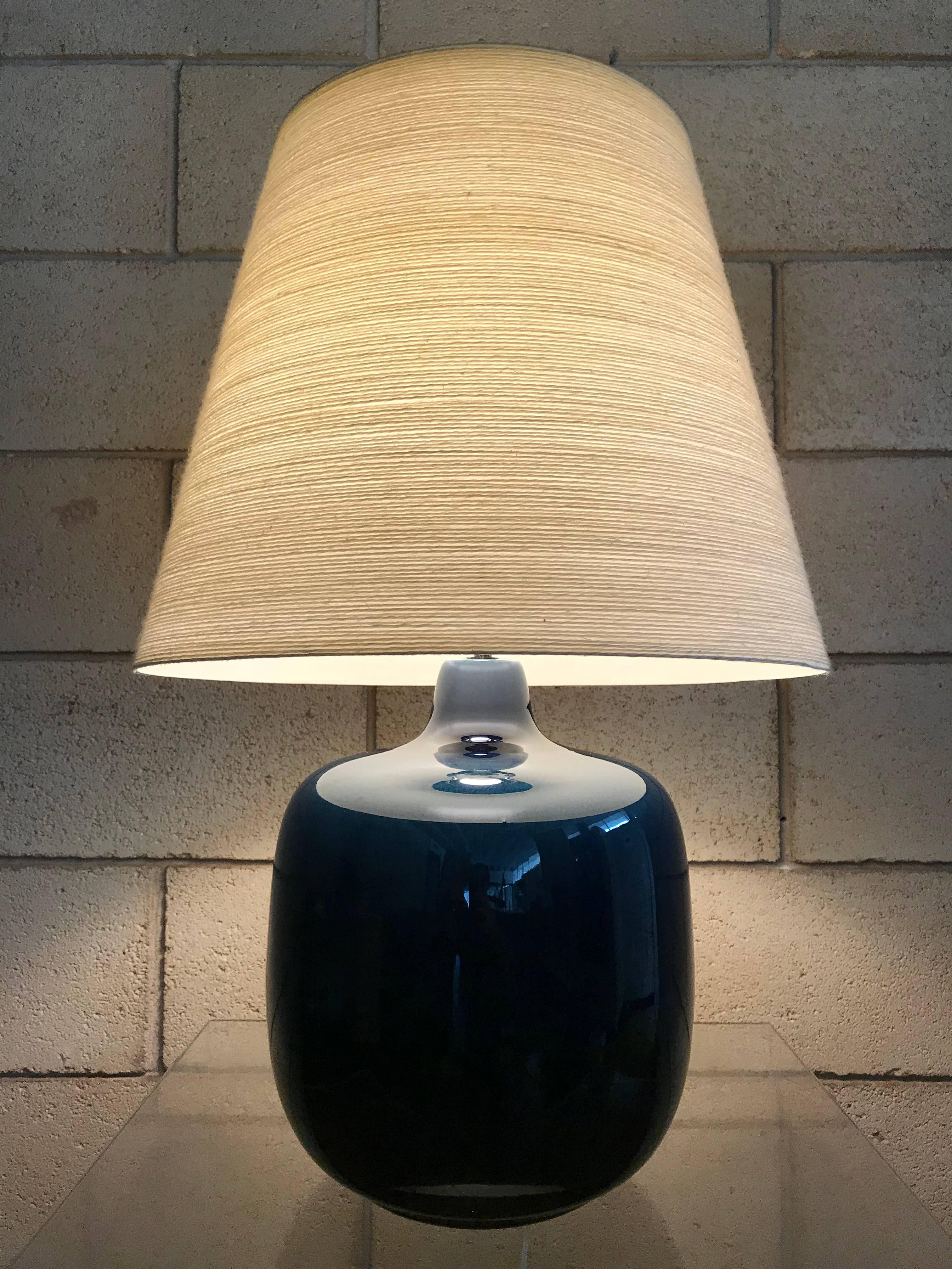 Blue Ceramic Art Pottery Lotte Bostlund Table Lamp with Original Jute Shade 2