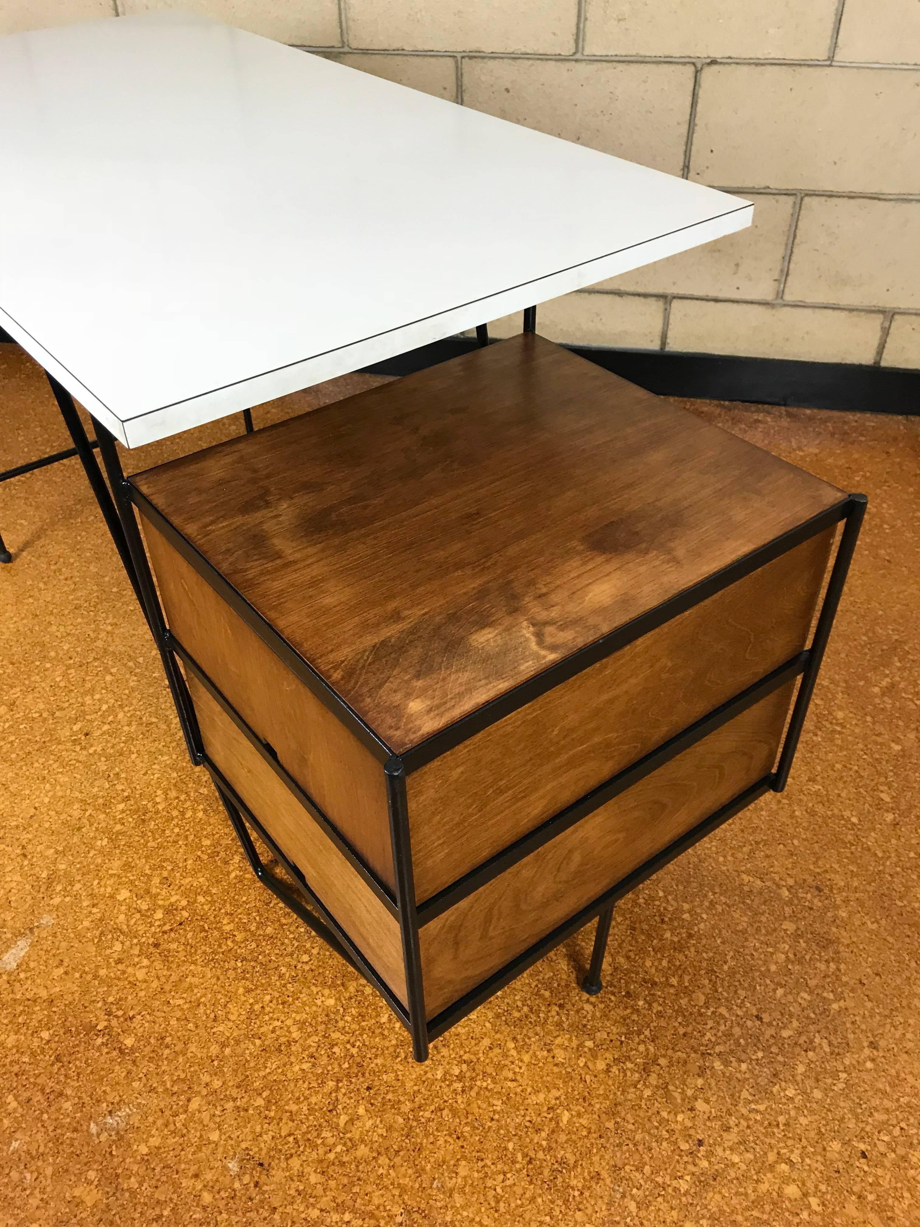 Iron 1950s Floating Desk by D.R. Bates & Jackson Gregory Jr. for Vista of California