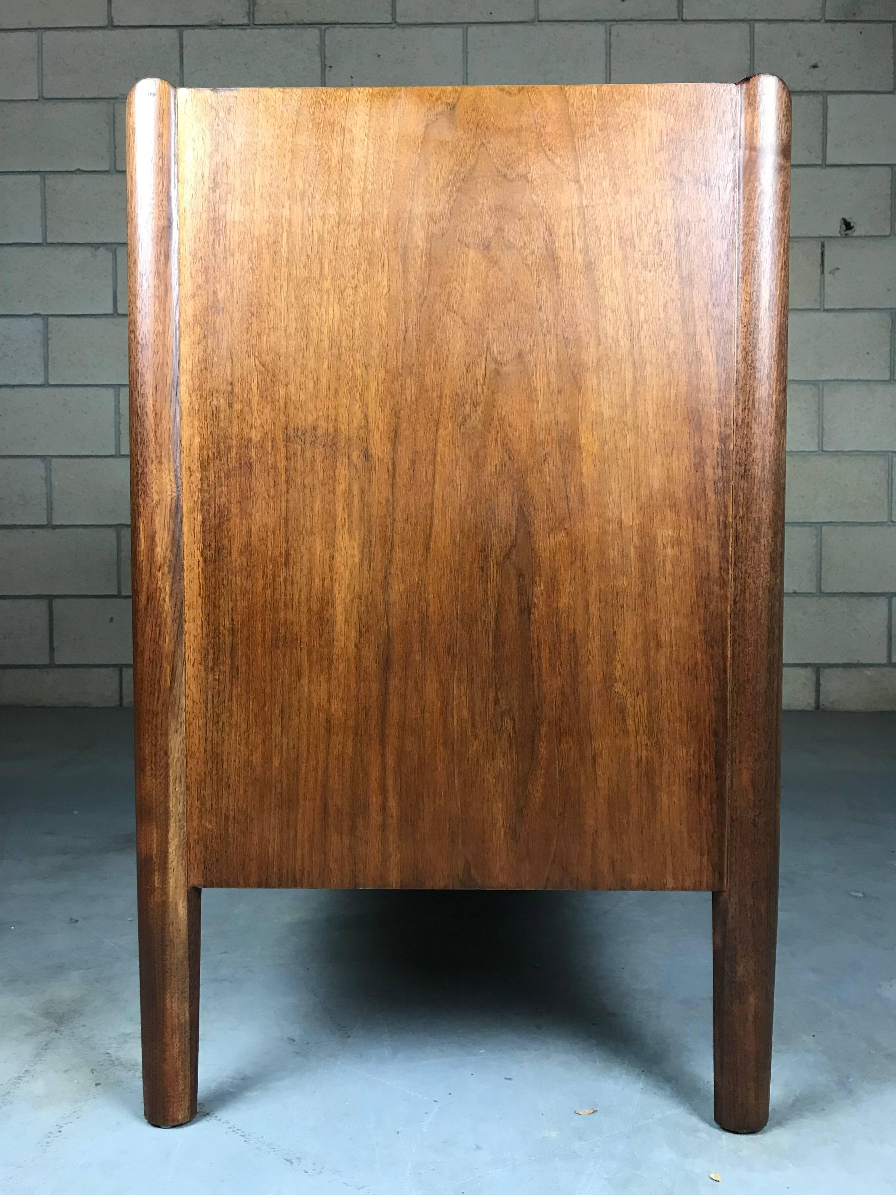 Walnut Designer 1950s Dresser by Barney Flagg for Drexel Parallel Line Refinished