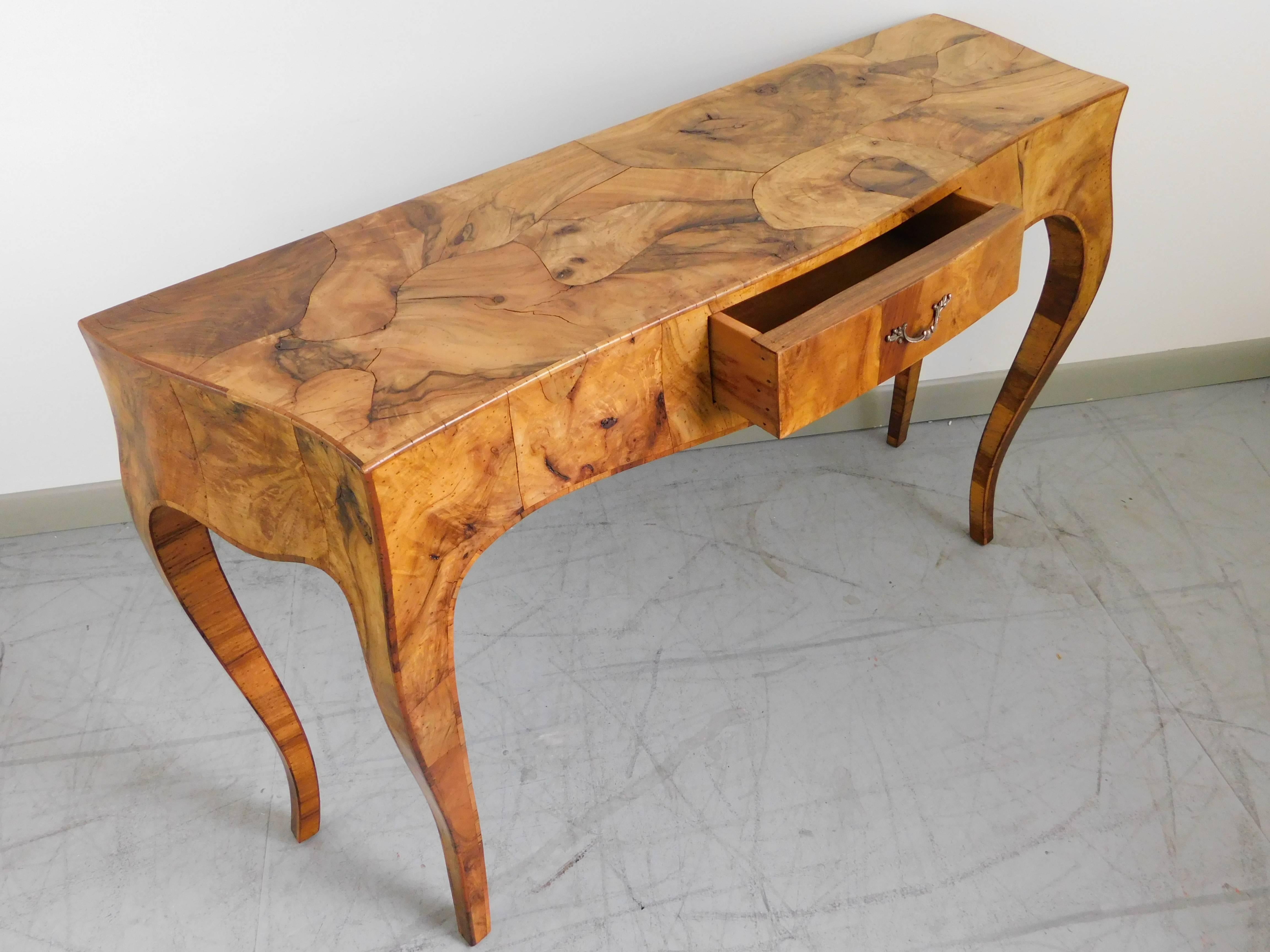Italian Walnut Oyster Burl Bombe Console Table, 1950s 3