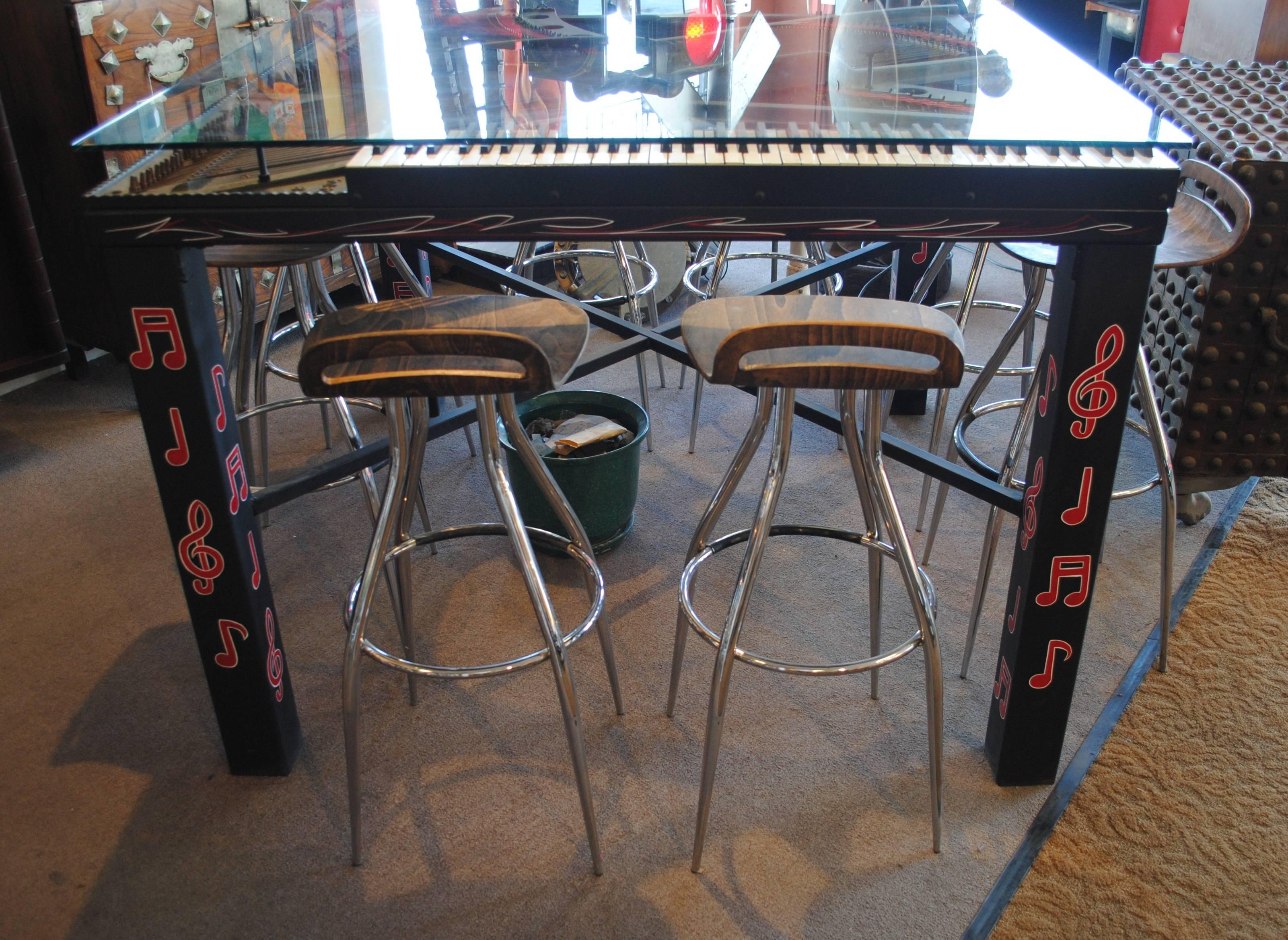 Contemporary Piano Harp Table With 8 Calligaris Bar Stools