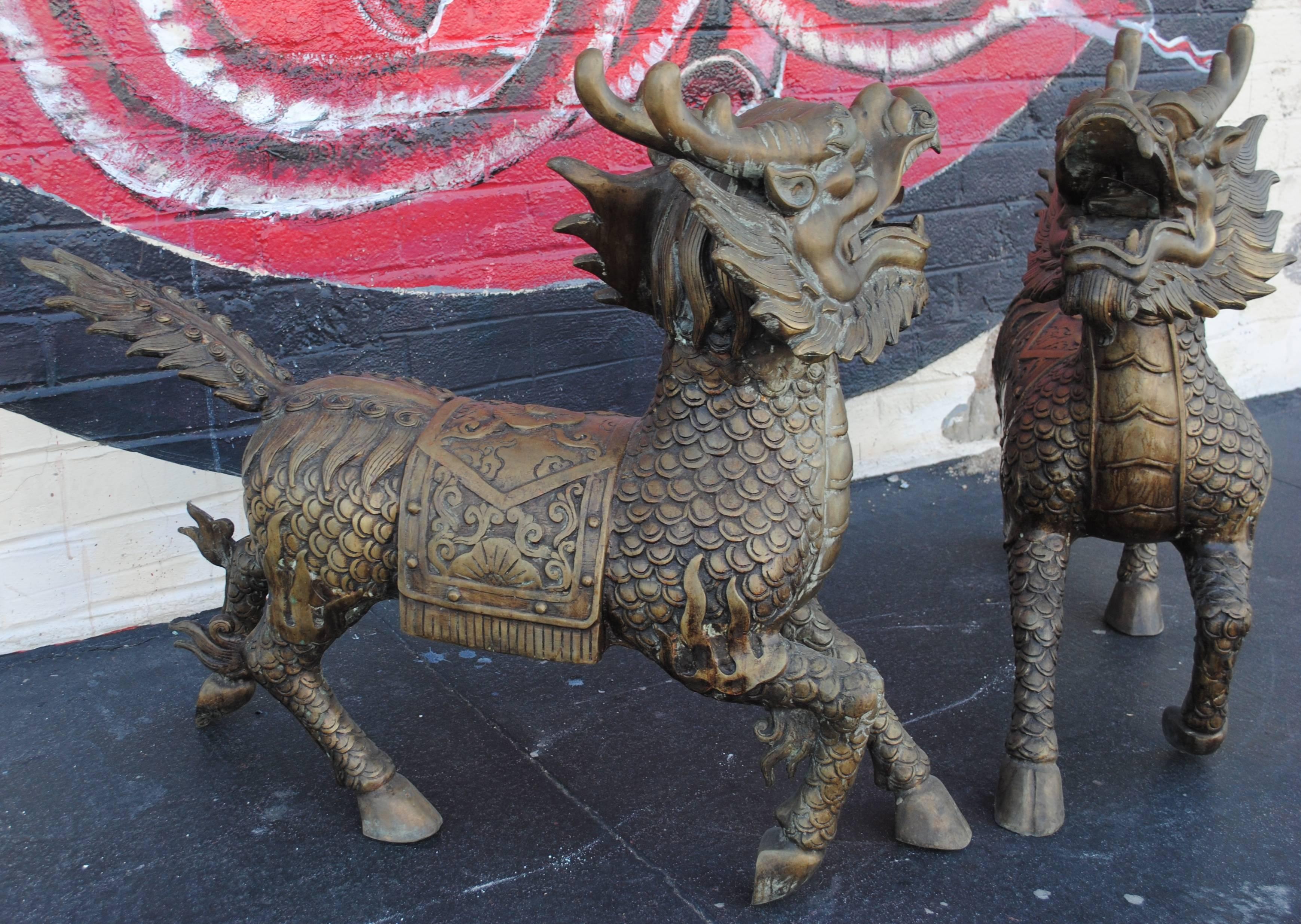 Mid-Century Modern Pair of Large Bronze Sculptures of Foo Dogs Dragons Phylactery Beasts For Sale