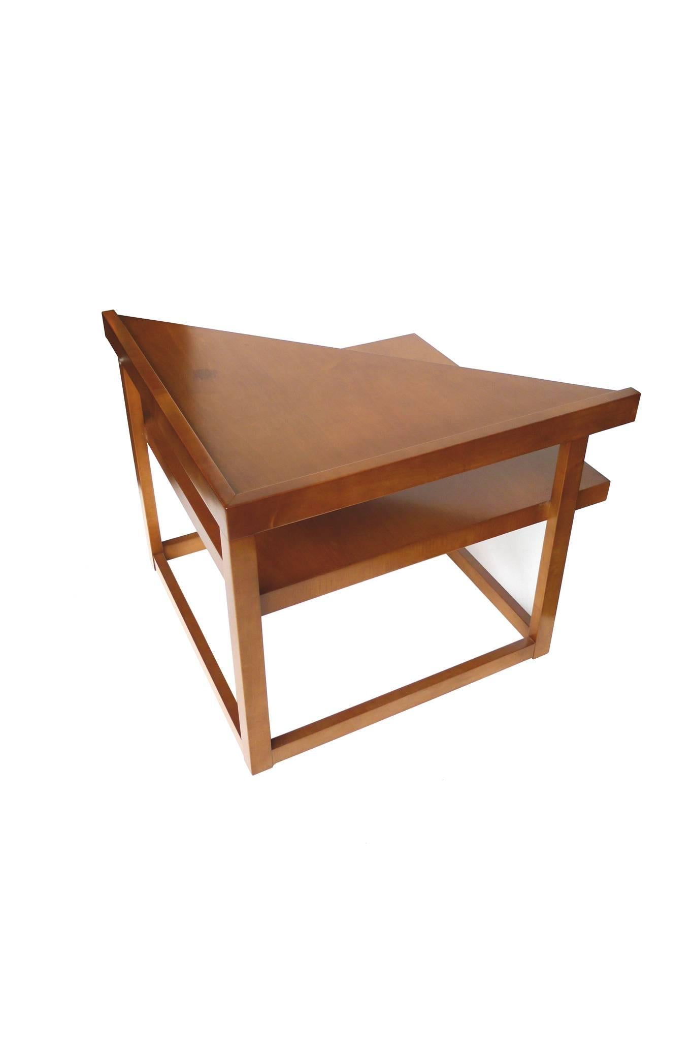 Midcentury Mahogany Tiered Corner Table by Brown-Saltman In Good Condition In New York, NY