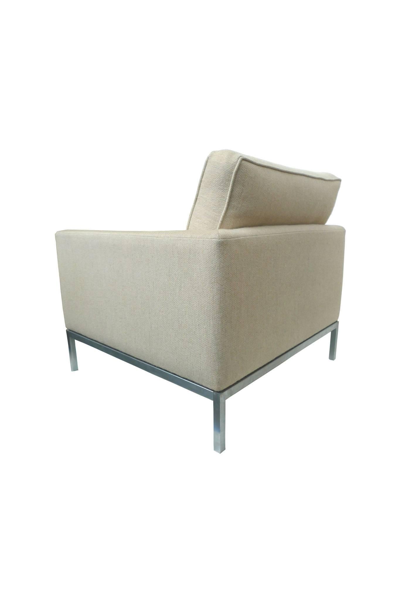 Mid-Century Modern Beige-Cream Wool Club Chair by Florence Knoll
