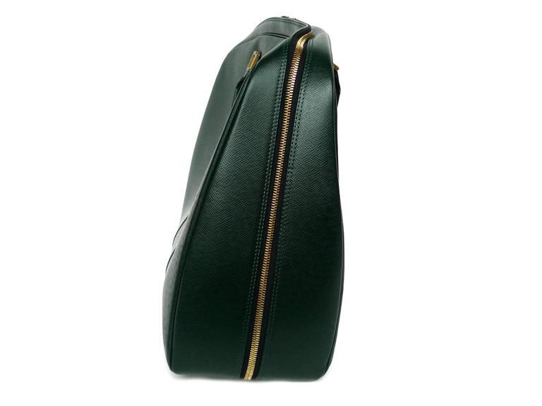 Louis Vuitton Hunter Green Taiga Leather Selenga Clutch Bag. , Lot  #19025