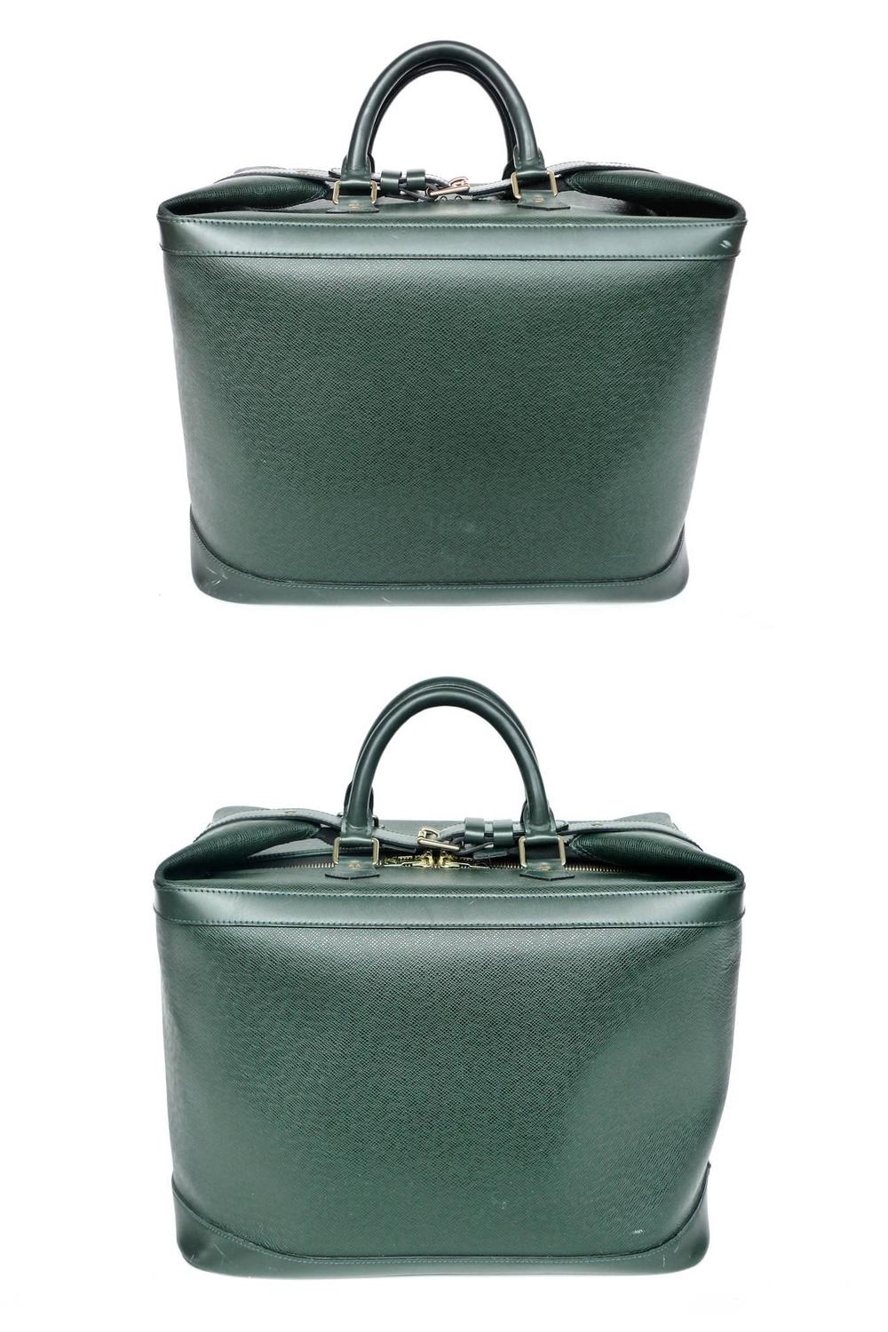 Louis Vuitton Taiga Leather Cruiser 40 Travel Bag at 1stdibs