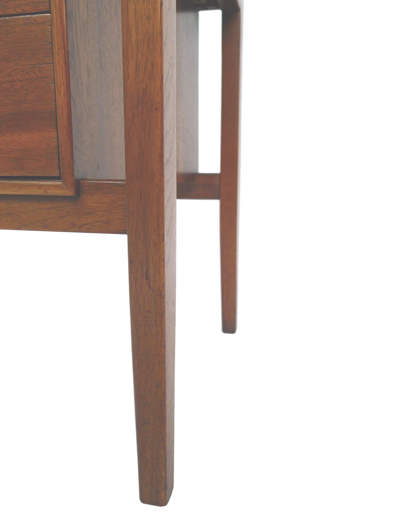 Midcentury Modern Walnut Side Tables by Drexel 3