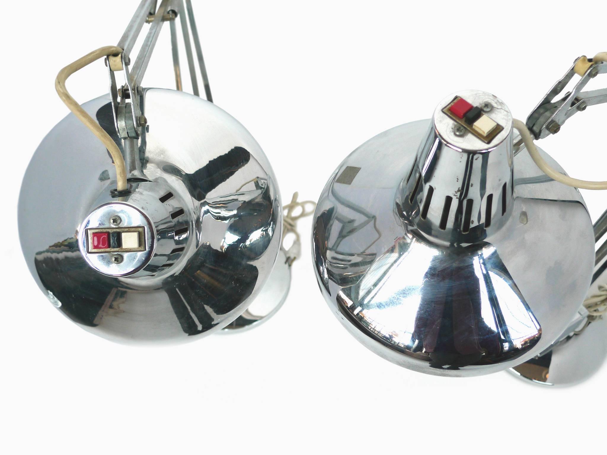 Modern Pair of 1970s Luxo Articulated Chrome Desk Lamps