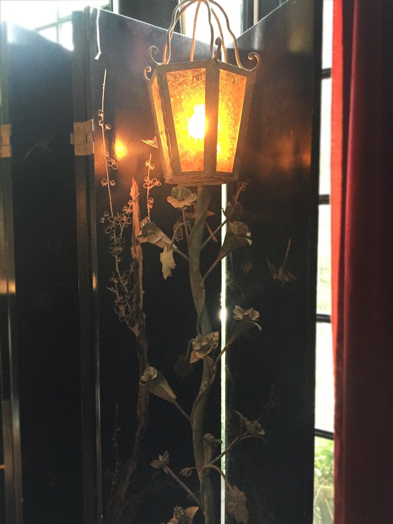1930s Pair Of Wrought Iron Decorative Vine Floor Lamp Torchièrs For 1930s Pair Of Wrought Iron Decorative Vine Floor Lamp Torchièrs For 1