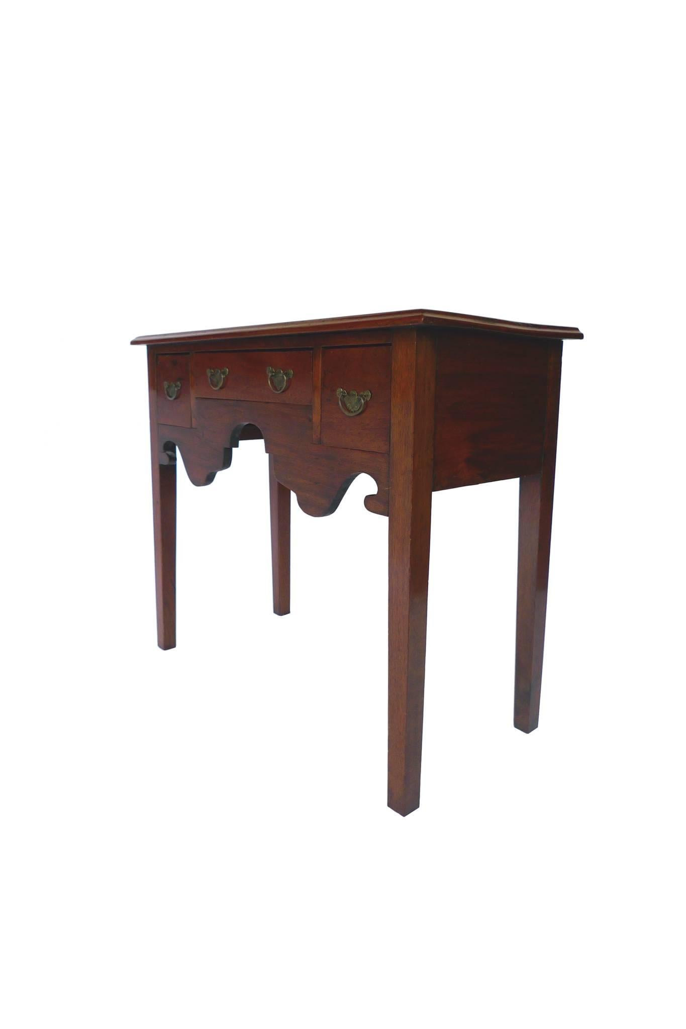 Chippendale Refinished 19th Century Dressing Table