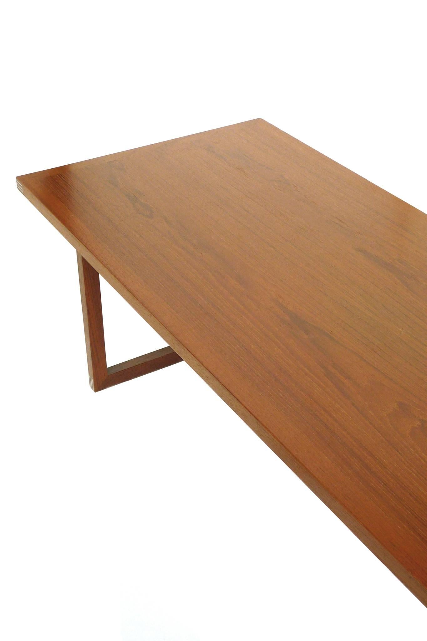 Midcentury Danish Teak Coffee Table by Rud Thygesen for Heltborg Møbler In Excellent Condition In New York, NY