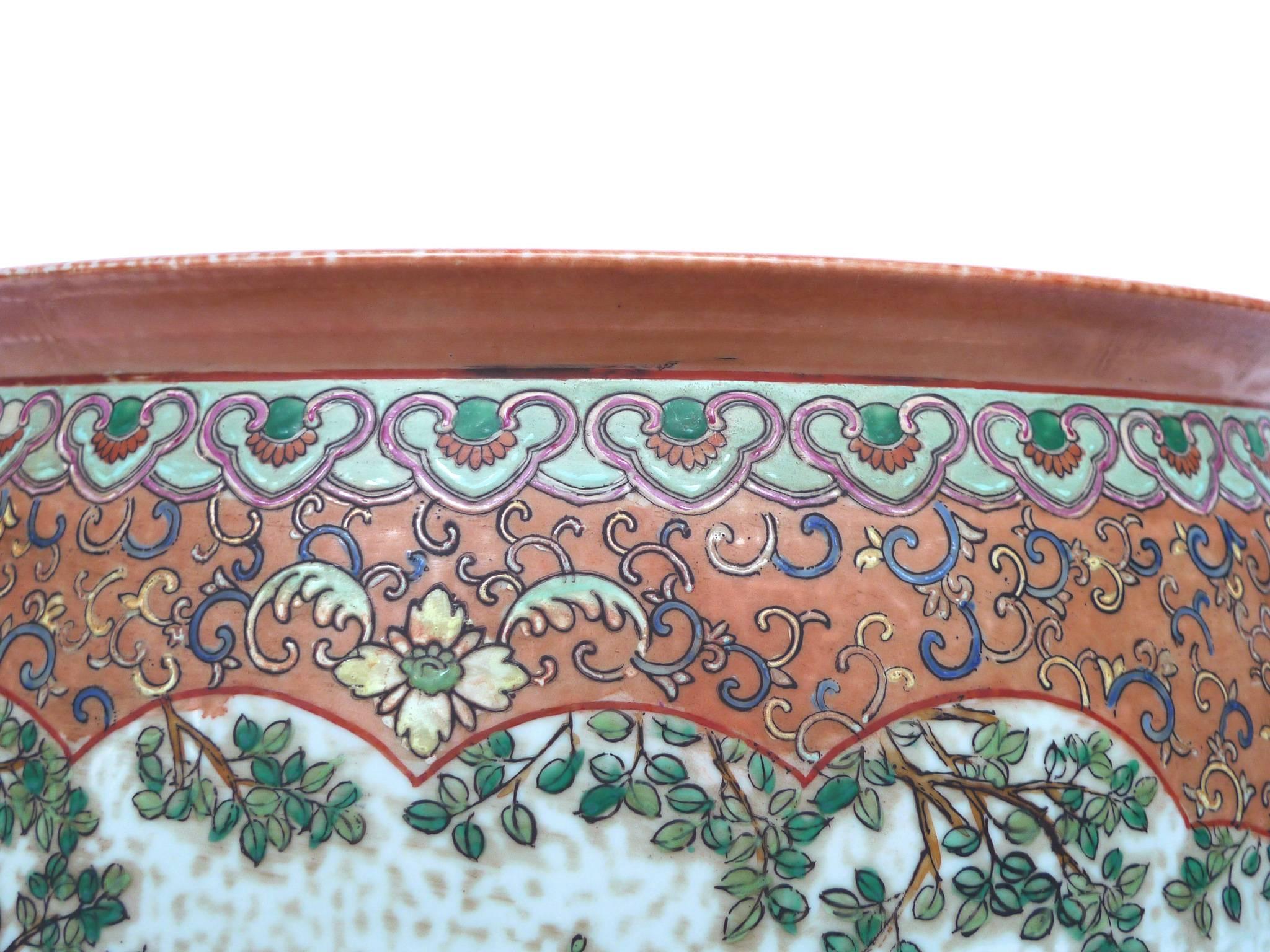 20th Century Chinese Hand-Painted Ceramic Fishbowl 2