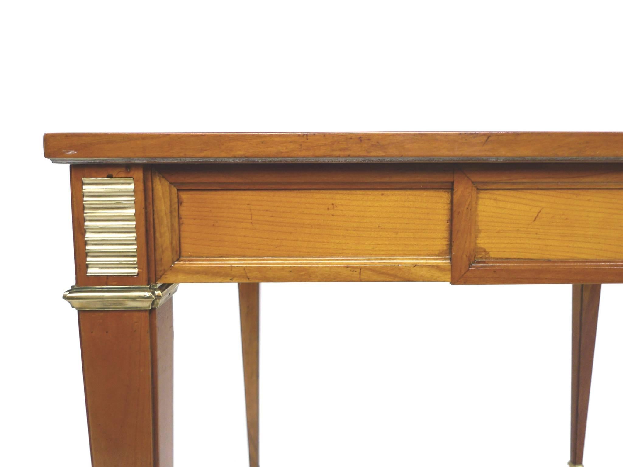 Mid-20th Century Blond Mahogany Game Table by Baker Furniture In Excellent Condition In New York, NY