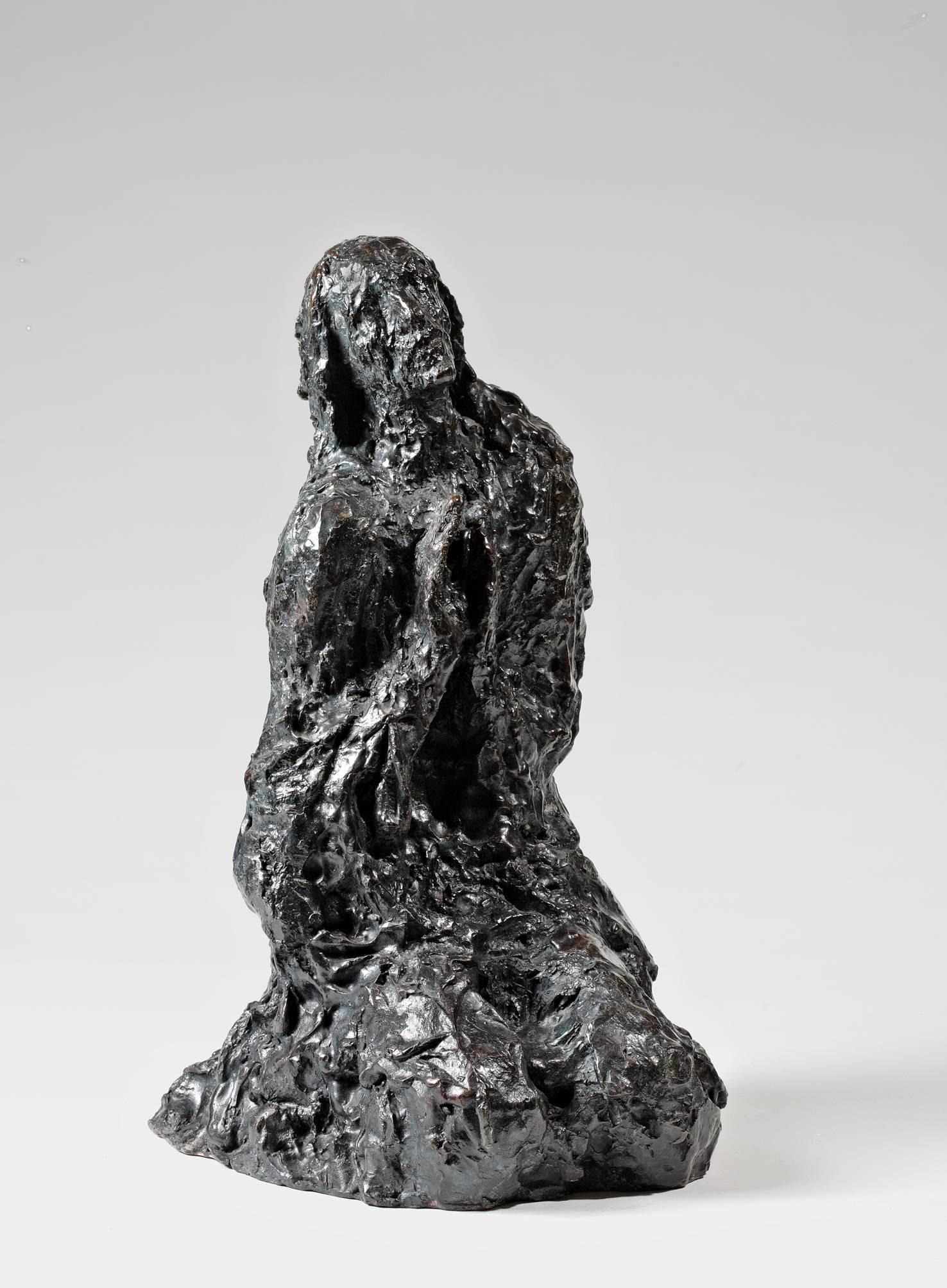 Bronze with black blue patina
Number 1/6
Valsuani foundry mark

Reproduced in the Raisonné Catalog of Edmond Moirignot, n°182, p.75

Bibliography and Exhibitions:
Moirignot sculptures Exhibiton André Pacitti gallery, Paris, 1968
Moirignot, marbres