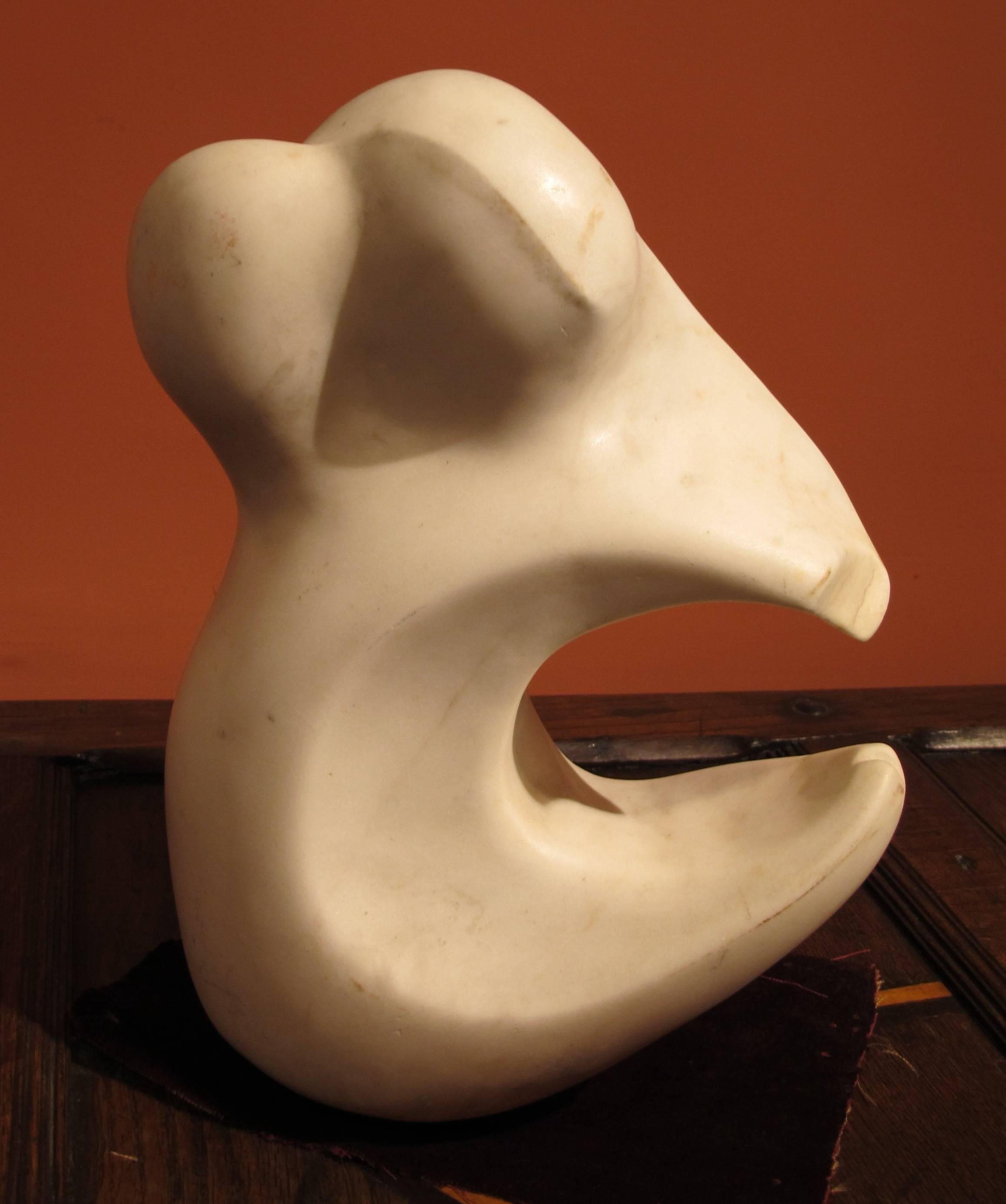 GALLO SALVATORE (1928)

ONTA 
1972

Carrara marble. 
Signed on lower edge

Height : 39 cm	
Width : 28 cm	  
Depth : 20 cm

A certificate of authenticity by the artist is enclosed

