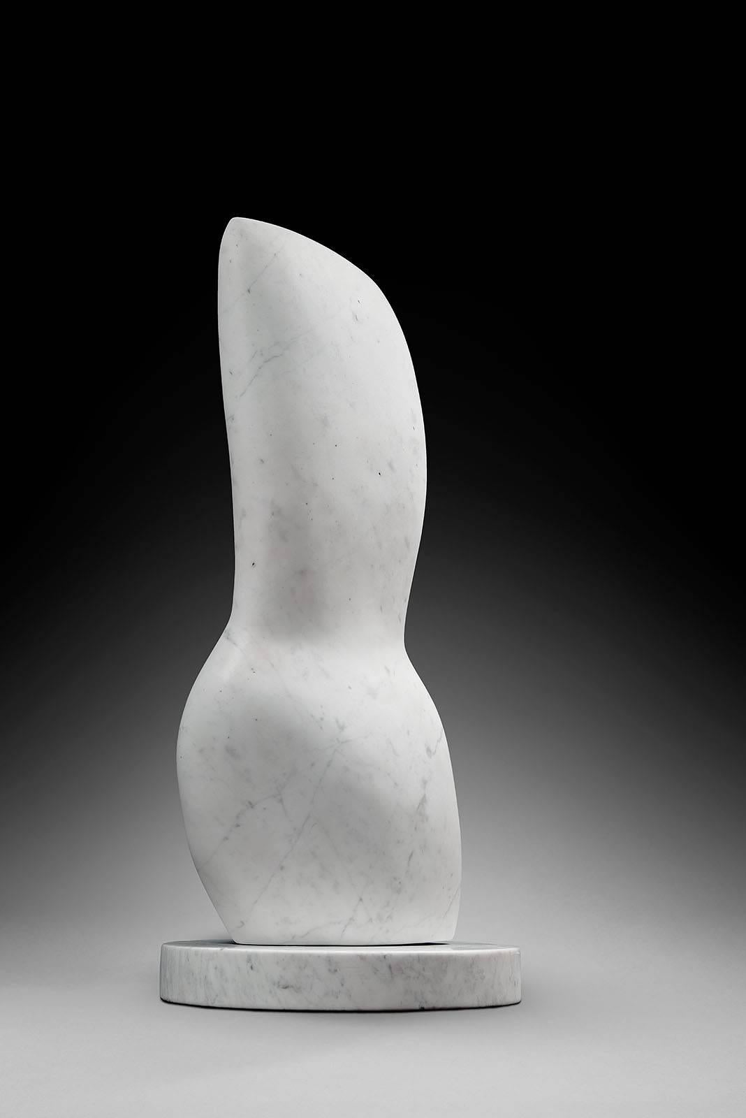 Direct carving in Carrara marble
Signed 