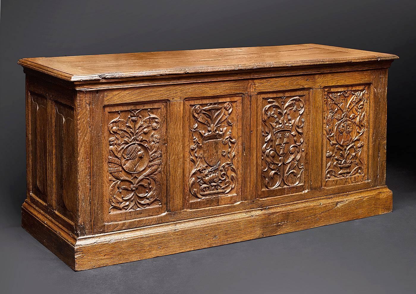 ORIGIN: FRANCE
EPOQUE: 16th CENTURY

Height : 80 cm
Length : 165 cm
Depth : 66 cm

Oak

This chest presents on its sides a medieval decor while the facade figures some carved "Grotesques". These designs appeared in Italy during the