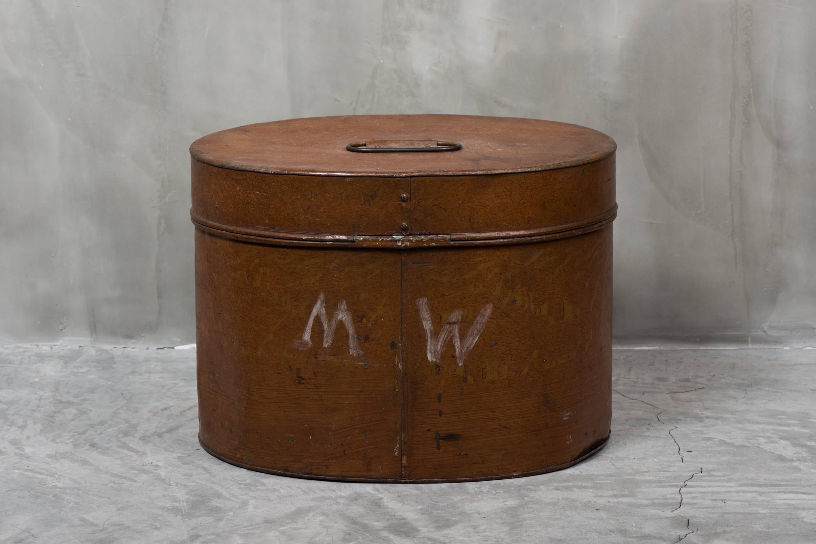 Late 19th Century English Tin Hat Box For At 1stdibs