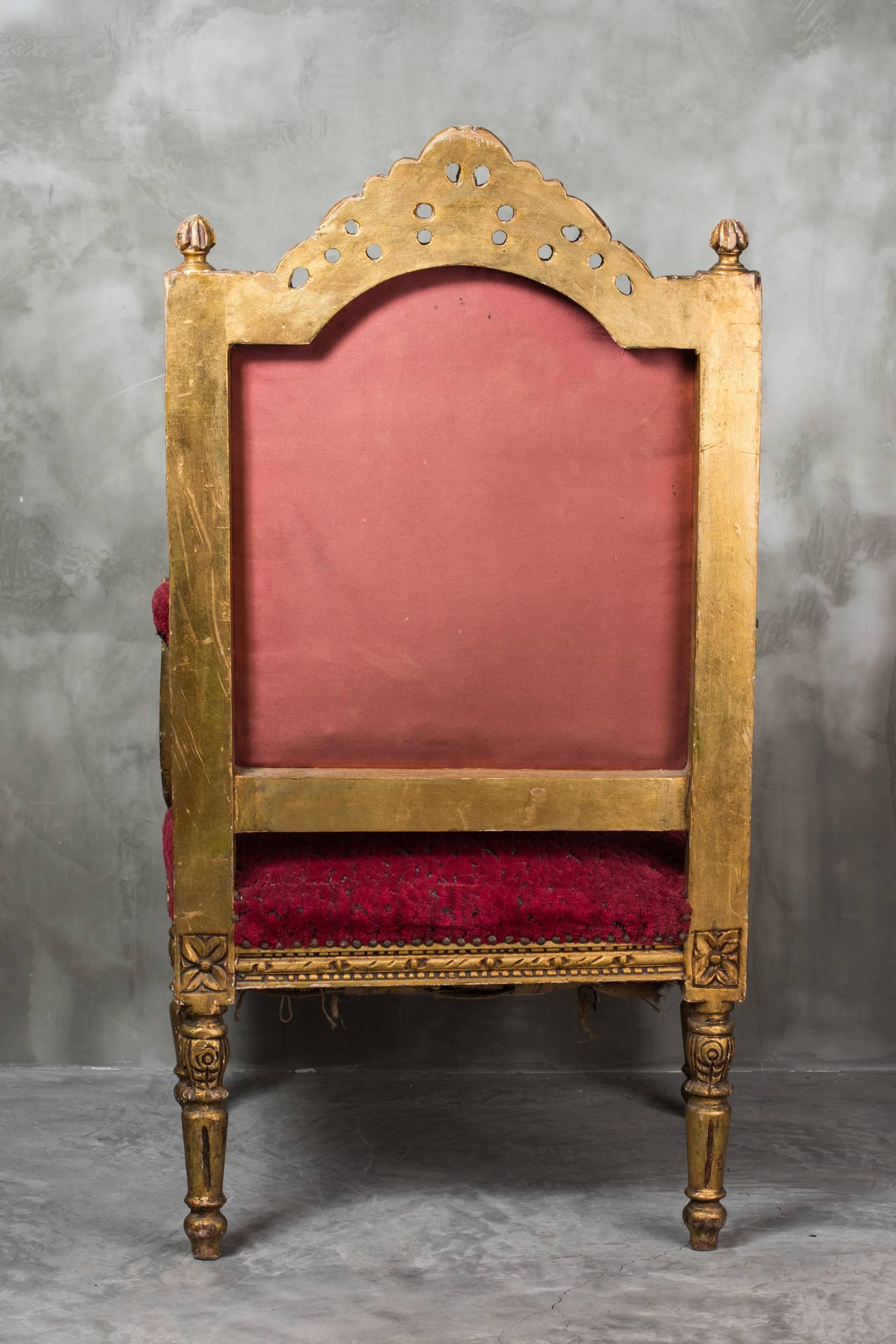 Renaissance Pair of 1950s Regal Thrones For Sale