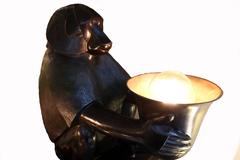 Sitting Monkey Table Lamp in bronze