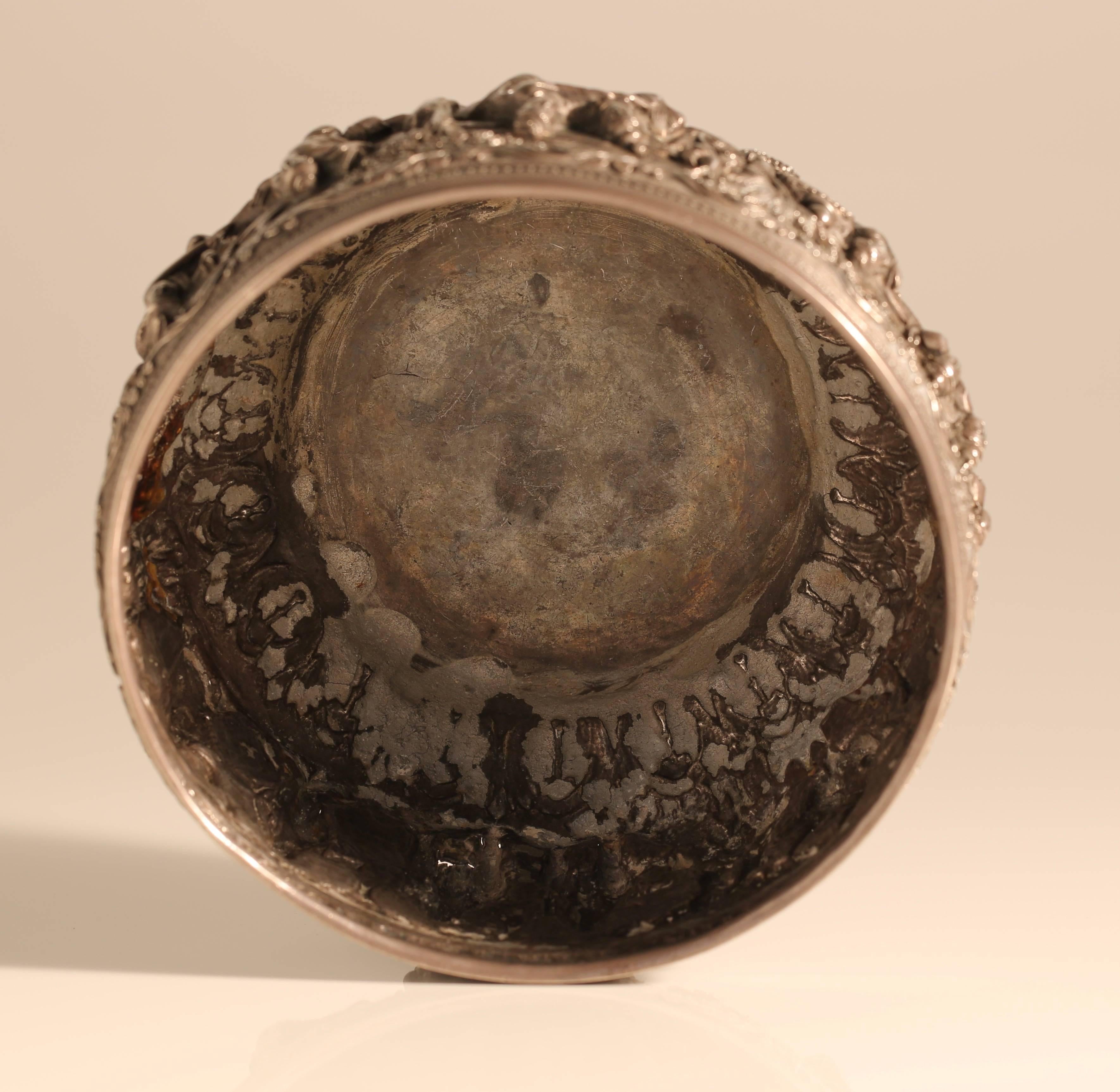 Early 20th Century Burmese Silver Bowl For Sale 2