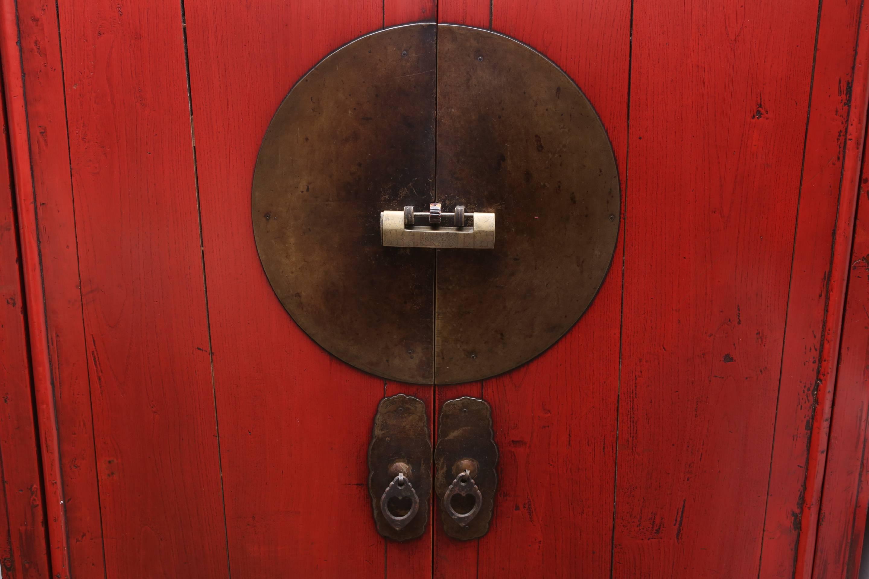 Chinese 19th Century Lacquer Armoire In Excellent Condition In Bridgehampton, NY