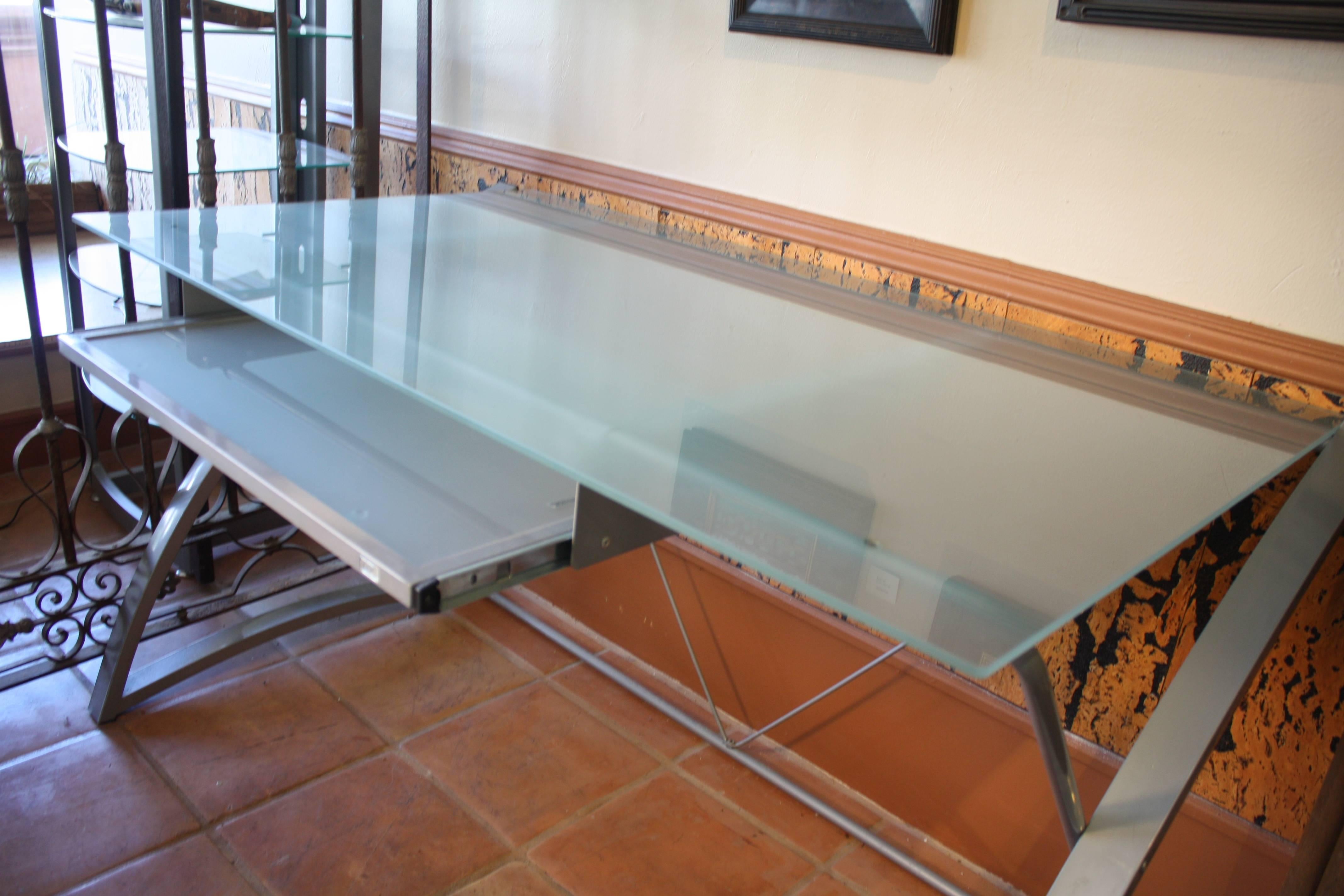 eq3 glass desk