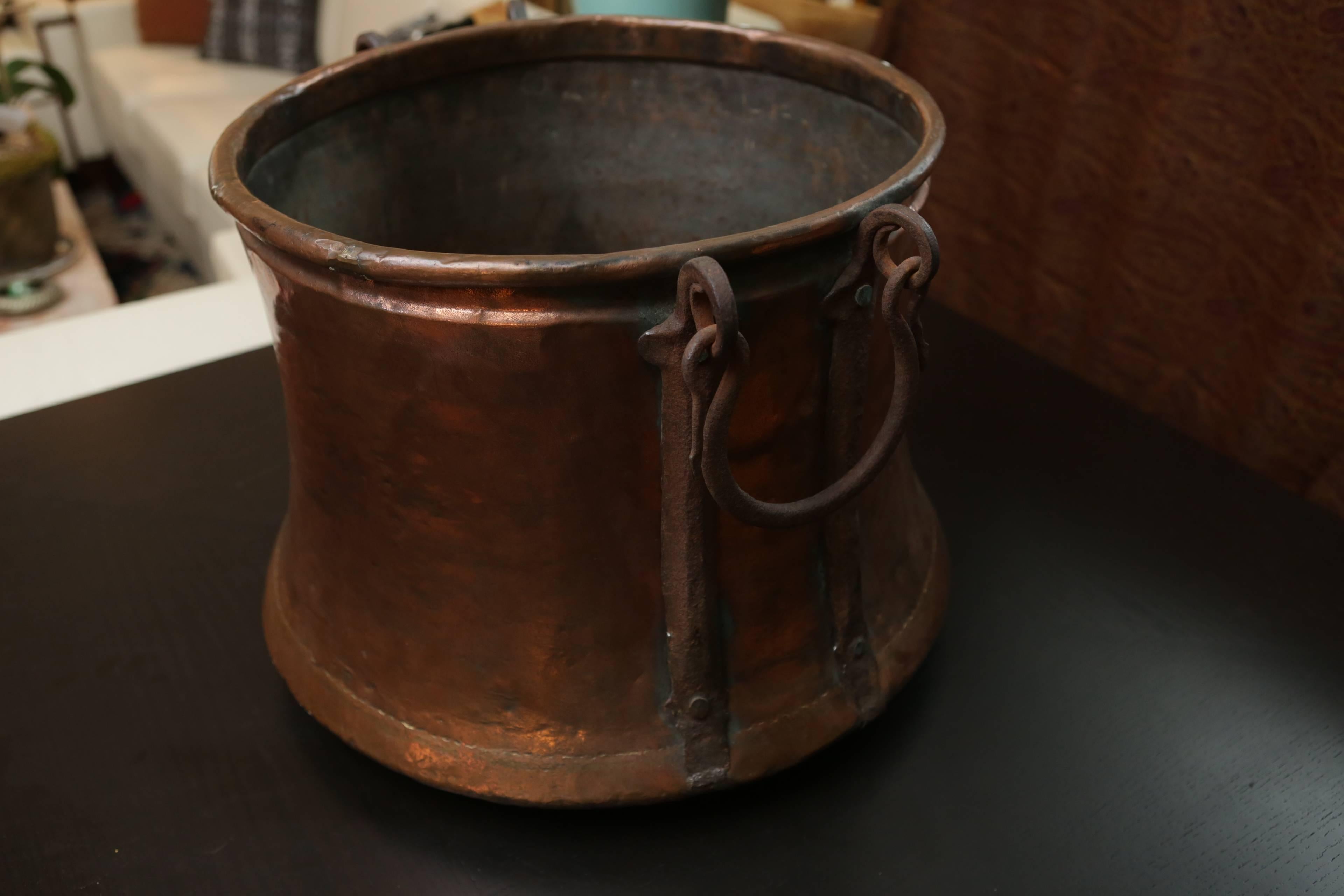 19th Century Turkish Copper Bucket In Good Condition In Bridgehampton, NY