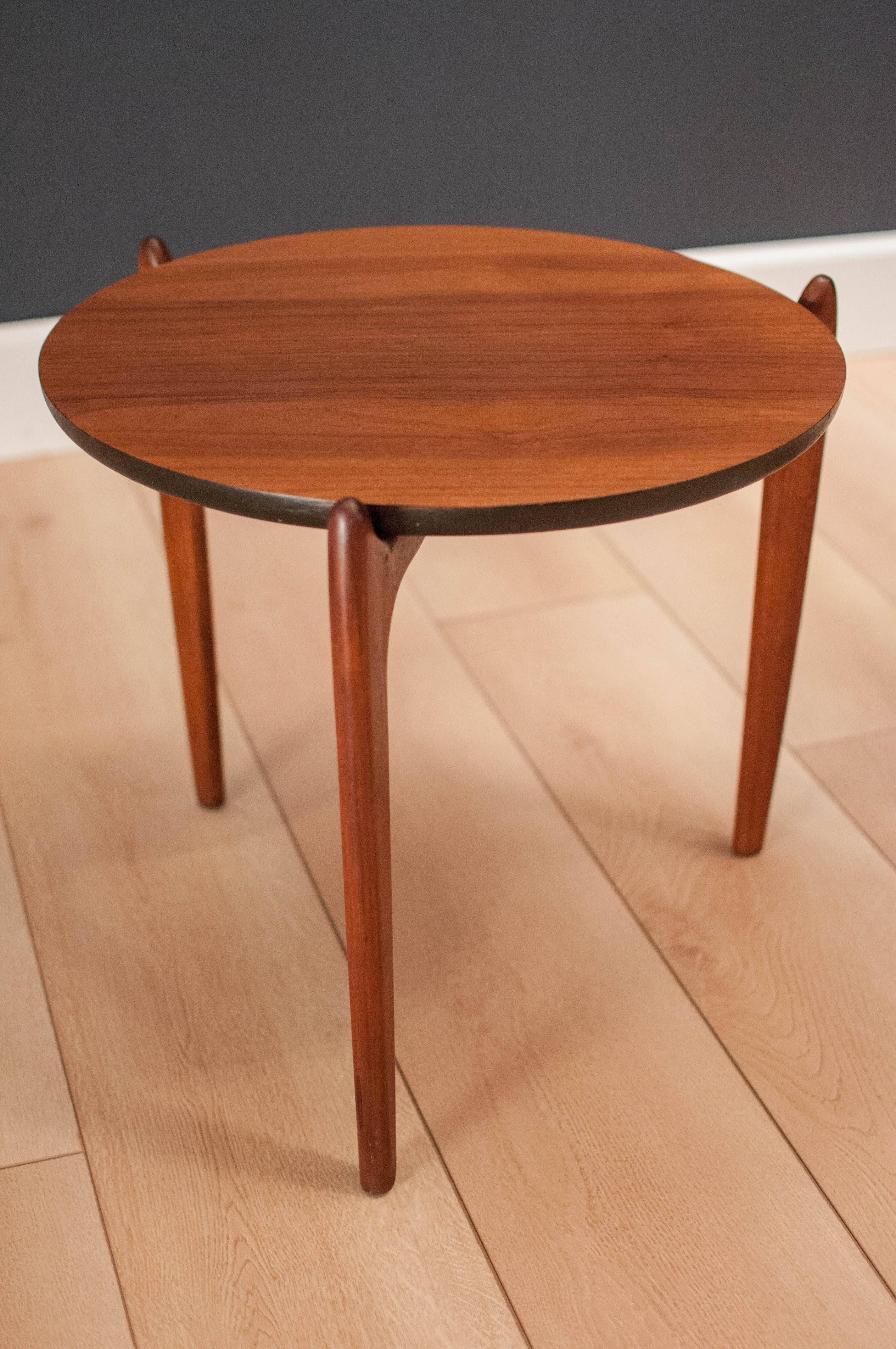 Mid-Century Vintage Pair of Adrian Pearsall Walnut End Tables 2