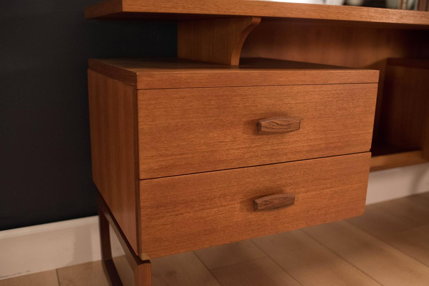 MidCentury Teak G Plan Vanity For Sale at 1stdibs
